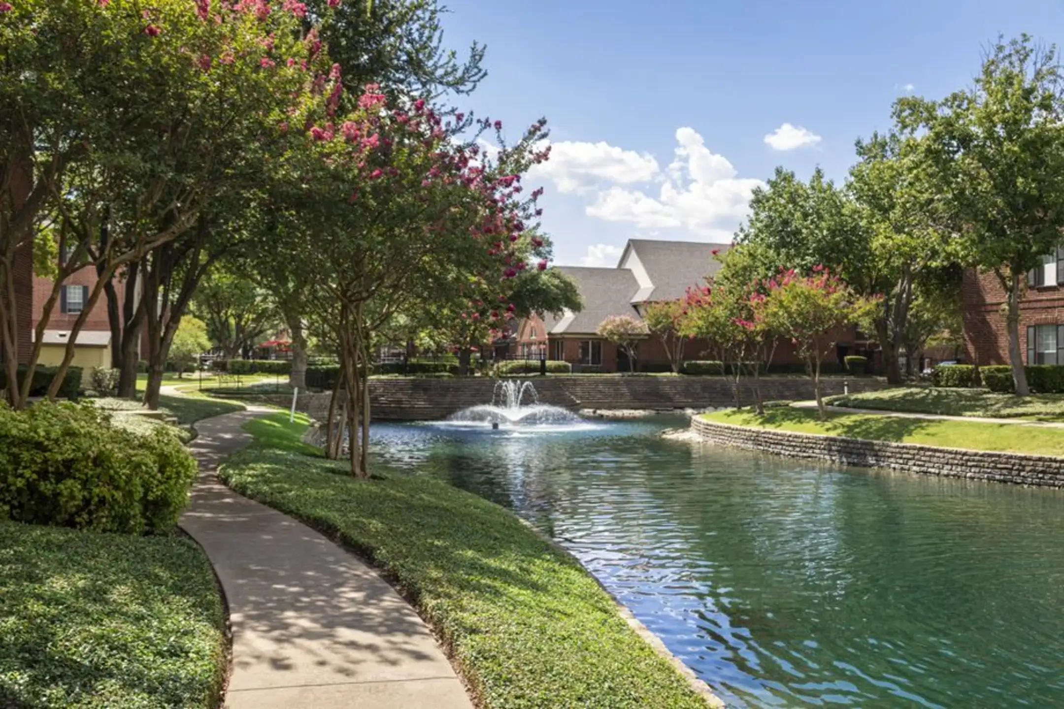 Camden Buckingham 430 Buckingham Rd Richardson, TX Apartments for