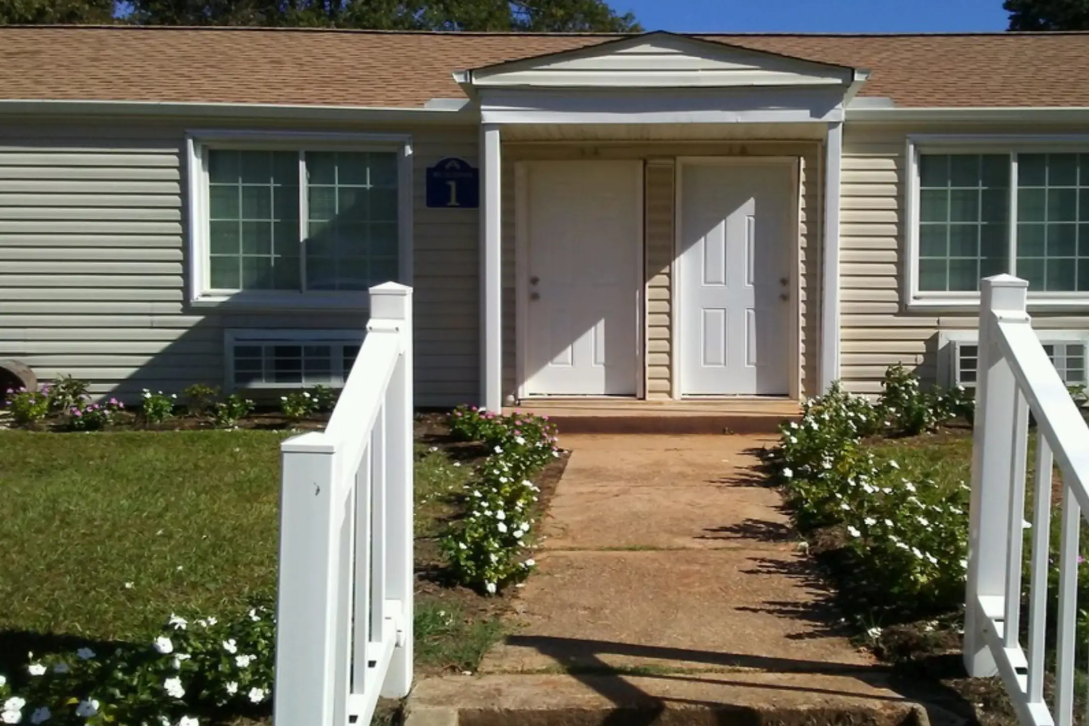 The Village At Glen Haven Apartments Greenwood, SC 29646
