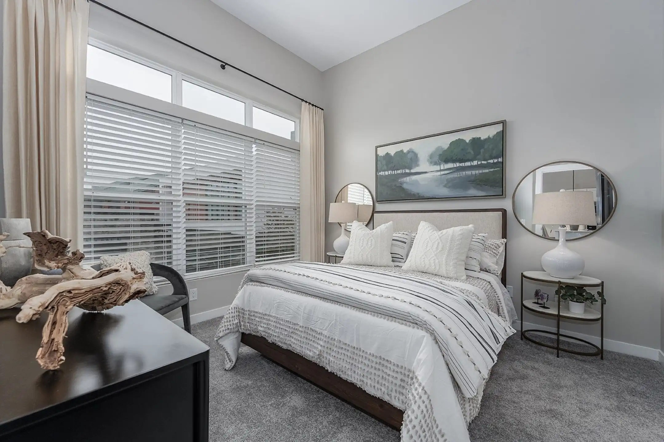 Bedroom - Liberty Center Apartments - Liberty Township, OH