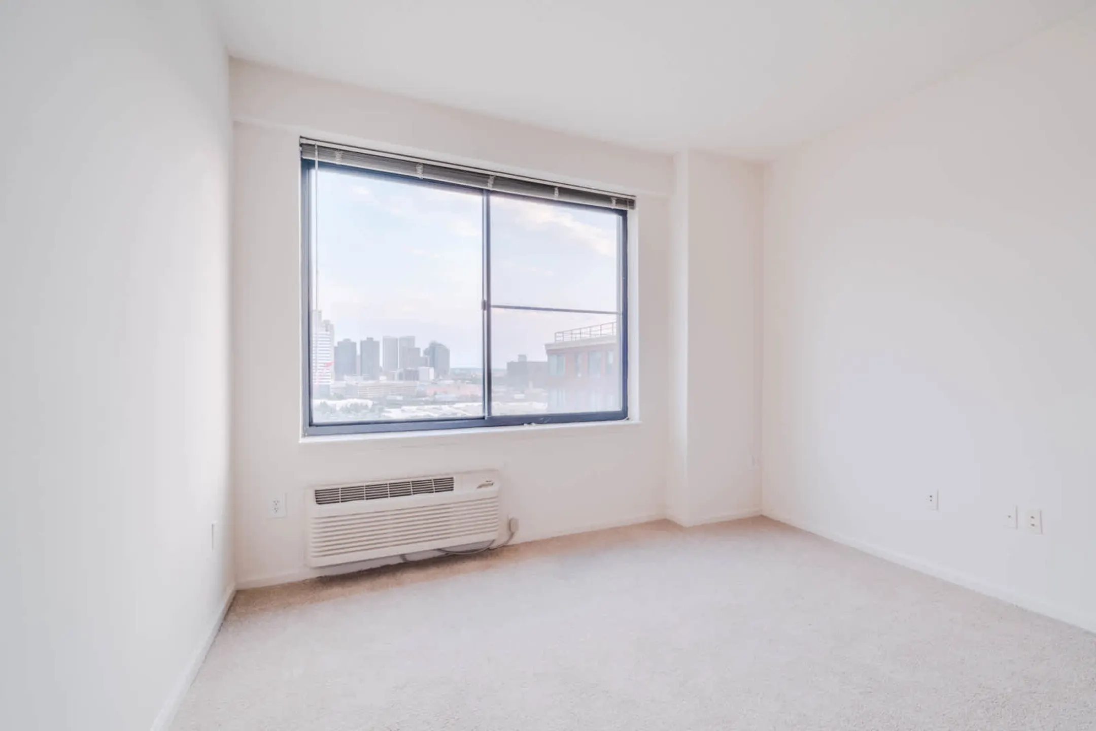 Bedroom - 77 Park Avenue - Hoboken, NJ