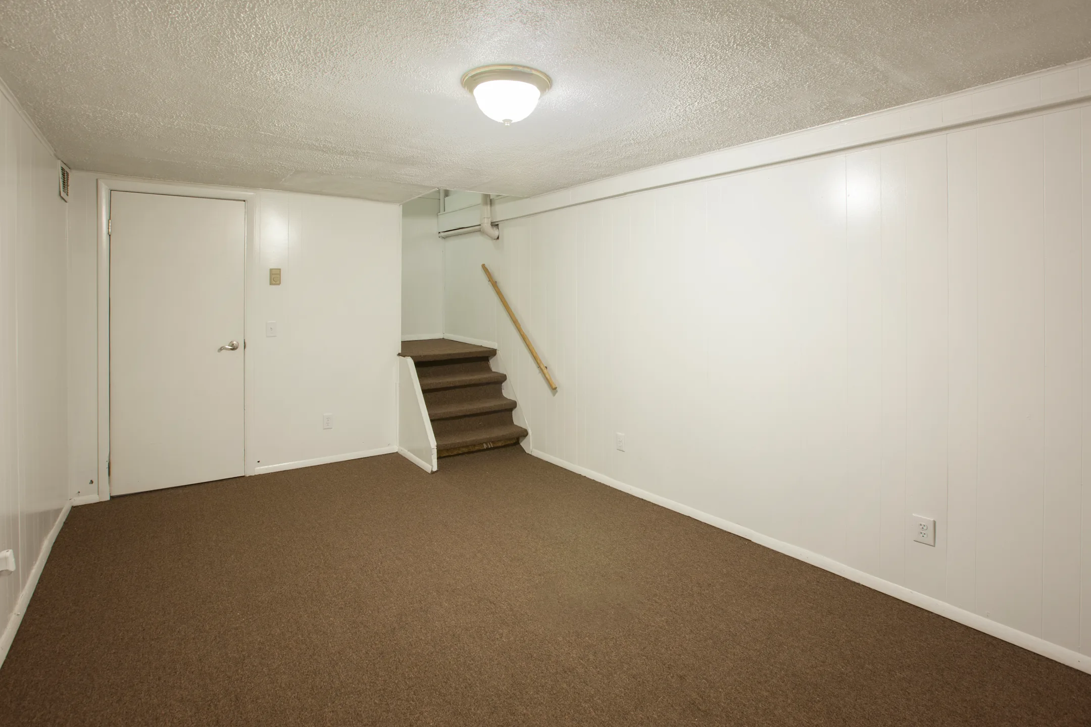 English Village Apartments 1 Jennifer Dr Gansevoort, NY Apartments for Rent Rent.