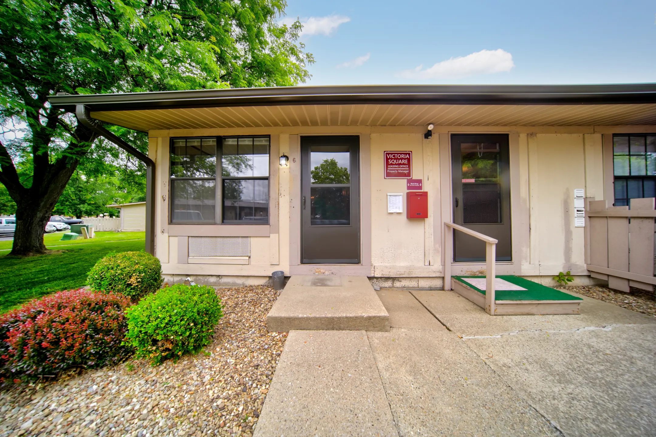Victoria Square Apartments Apartments Newton Falls, OH 44444