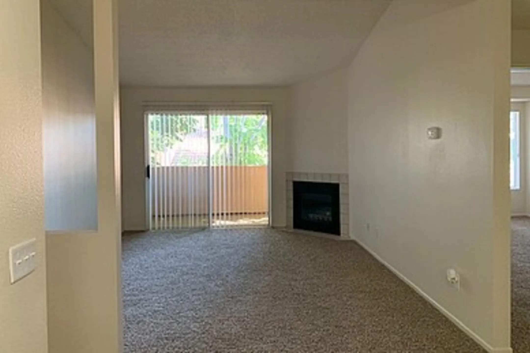 Summerwind Apartments - Highland, CA 92346