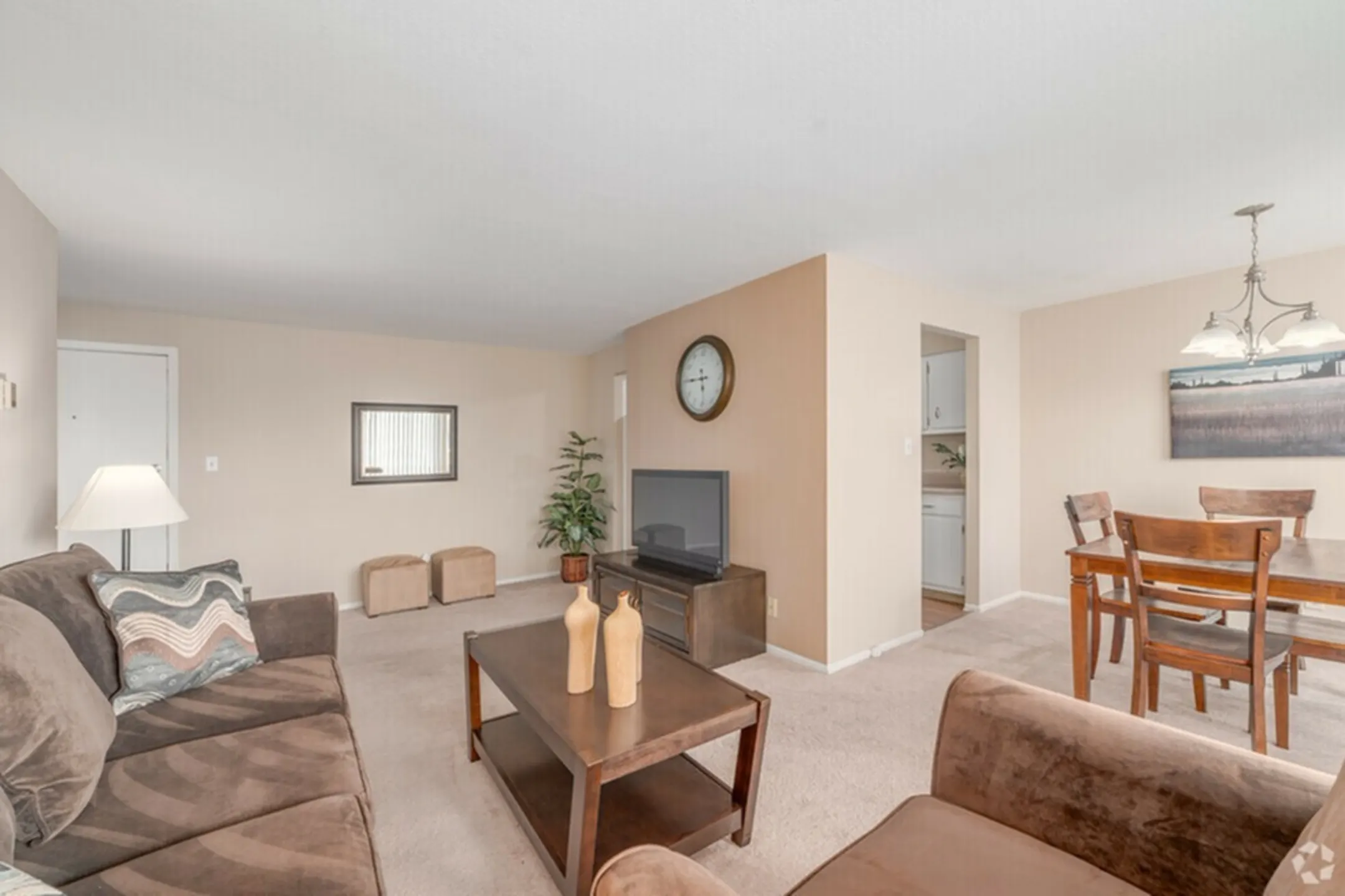 The Westbury Apartments North Olmsted, OH 44070