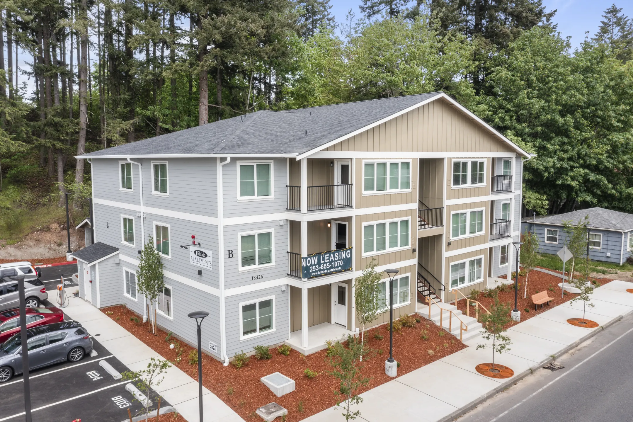 Hillside Apartments - 18426 Veterans Memorial Drive East | Bonney Lake ...