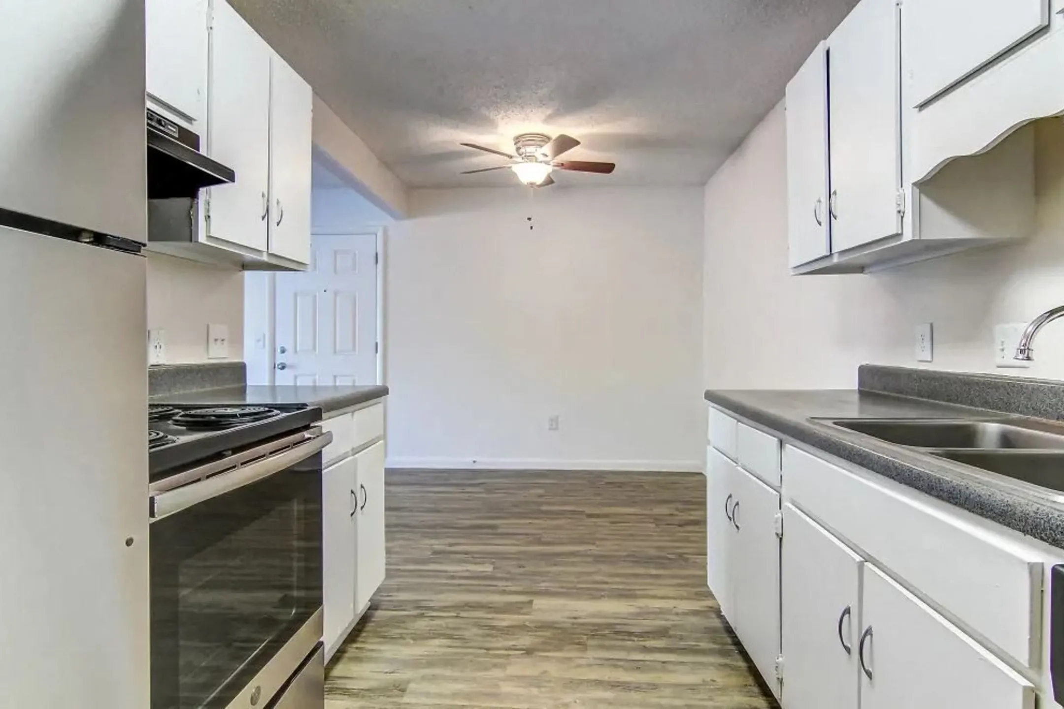 Canterbury Woods Apartments Wilmington, NC 28401