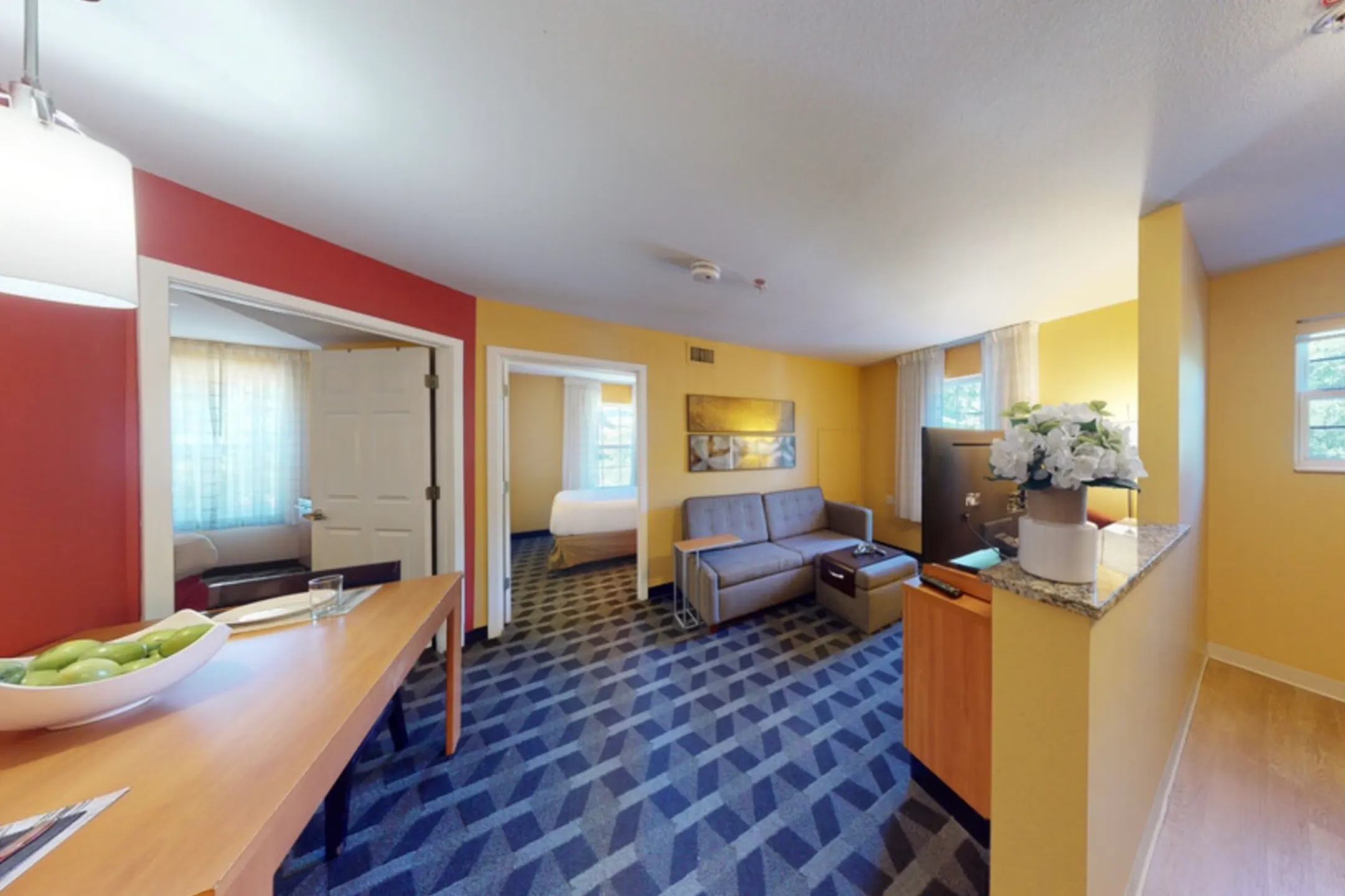 Residences at Tewksbury Apartments Tewksbury, MA 01876