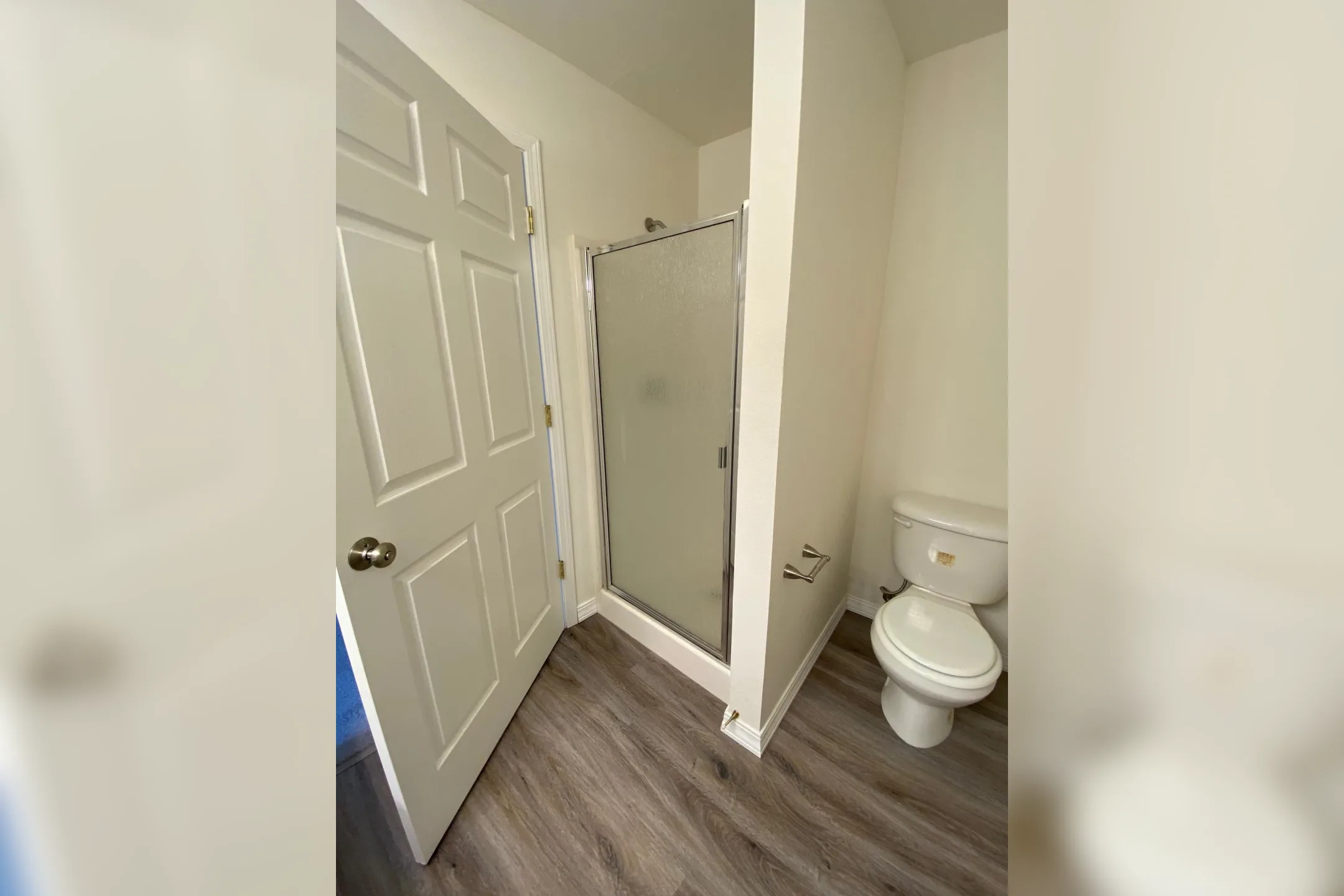 Bathroom - Eola Heights - Salem, OR