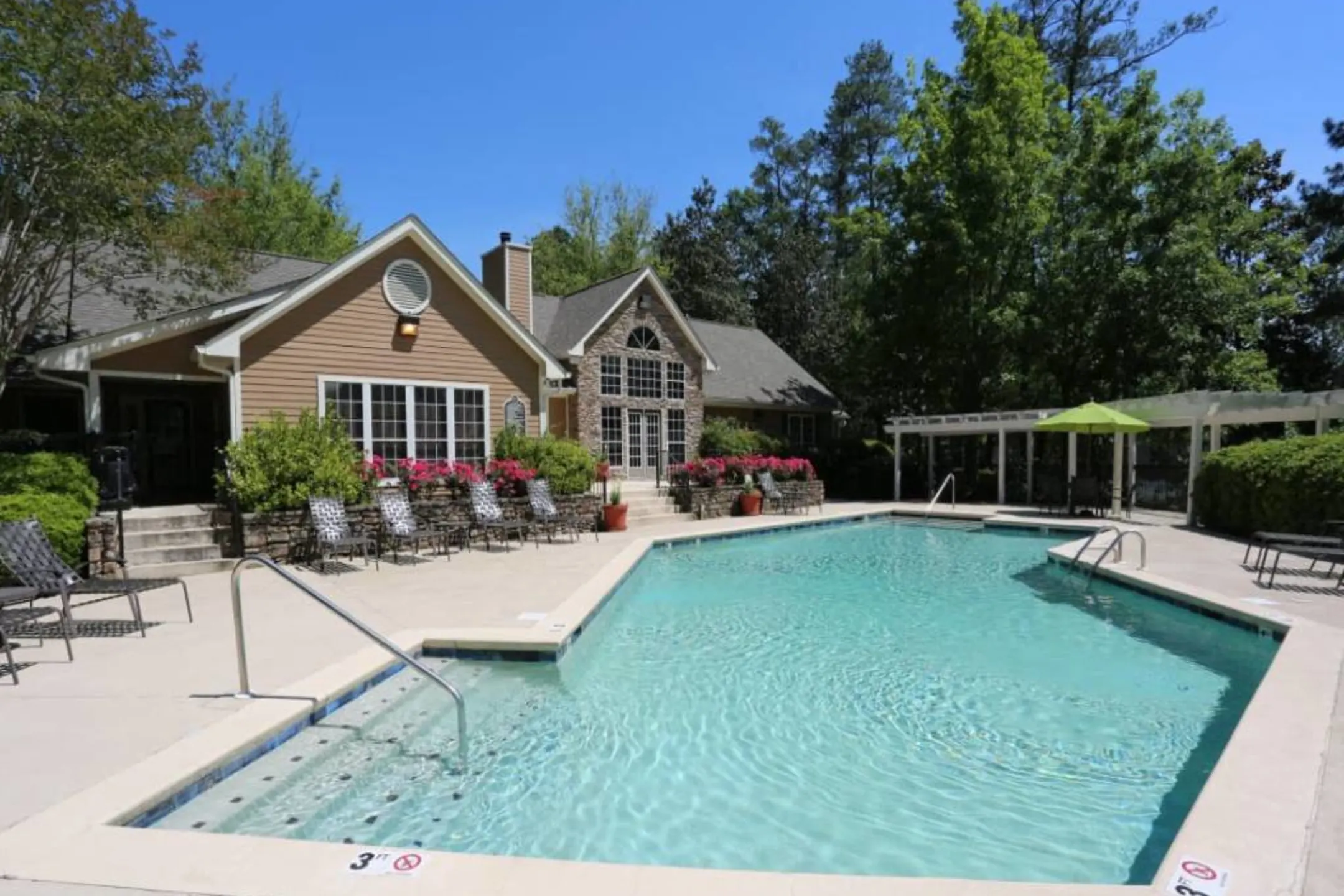 Colony Woods Apartments Birmingham, AL 35243