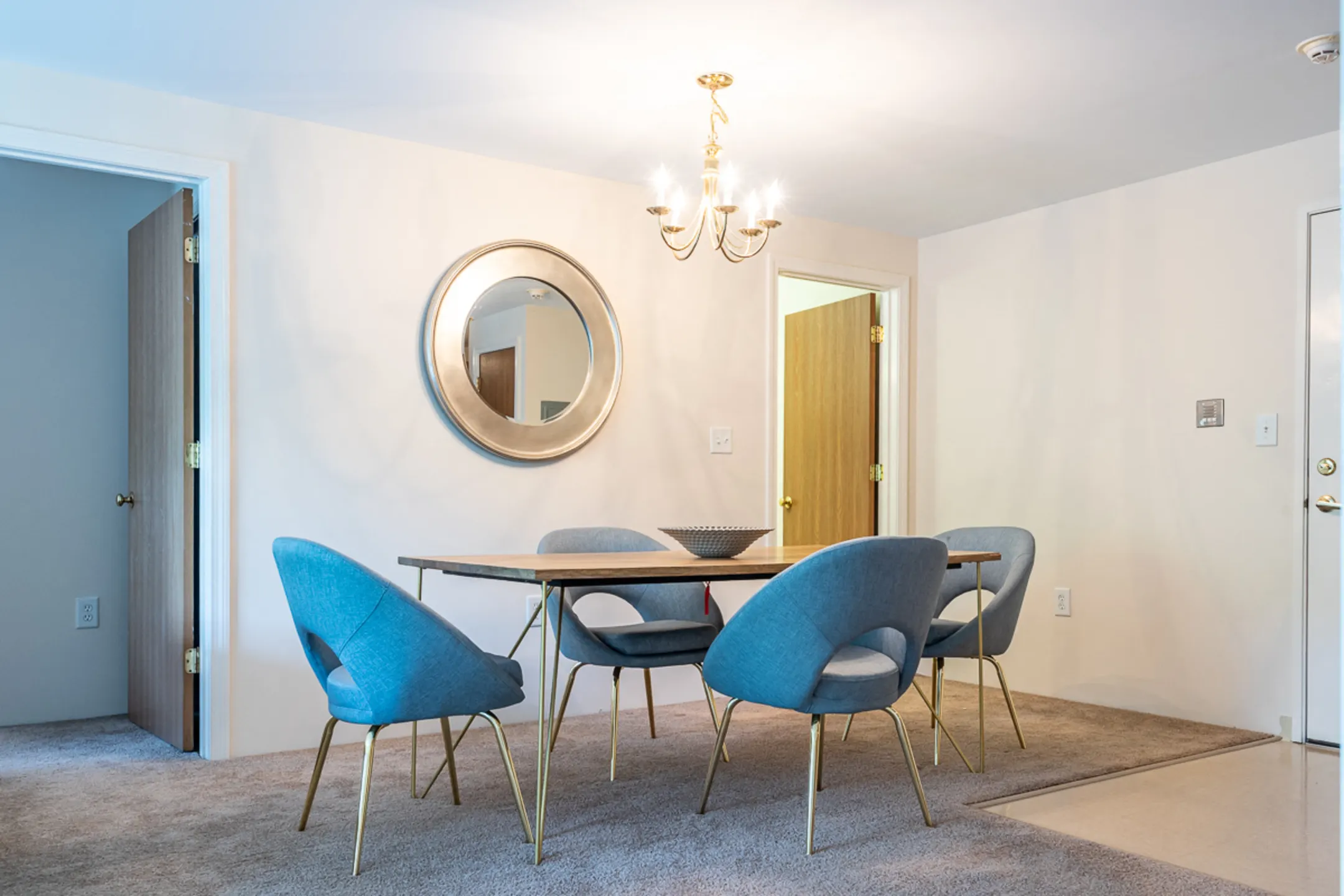 Carlton Oaks Apartments Salem, NH 03079