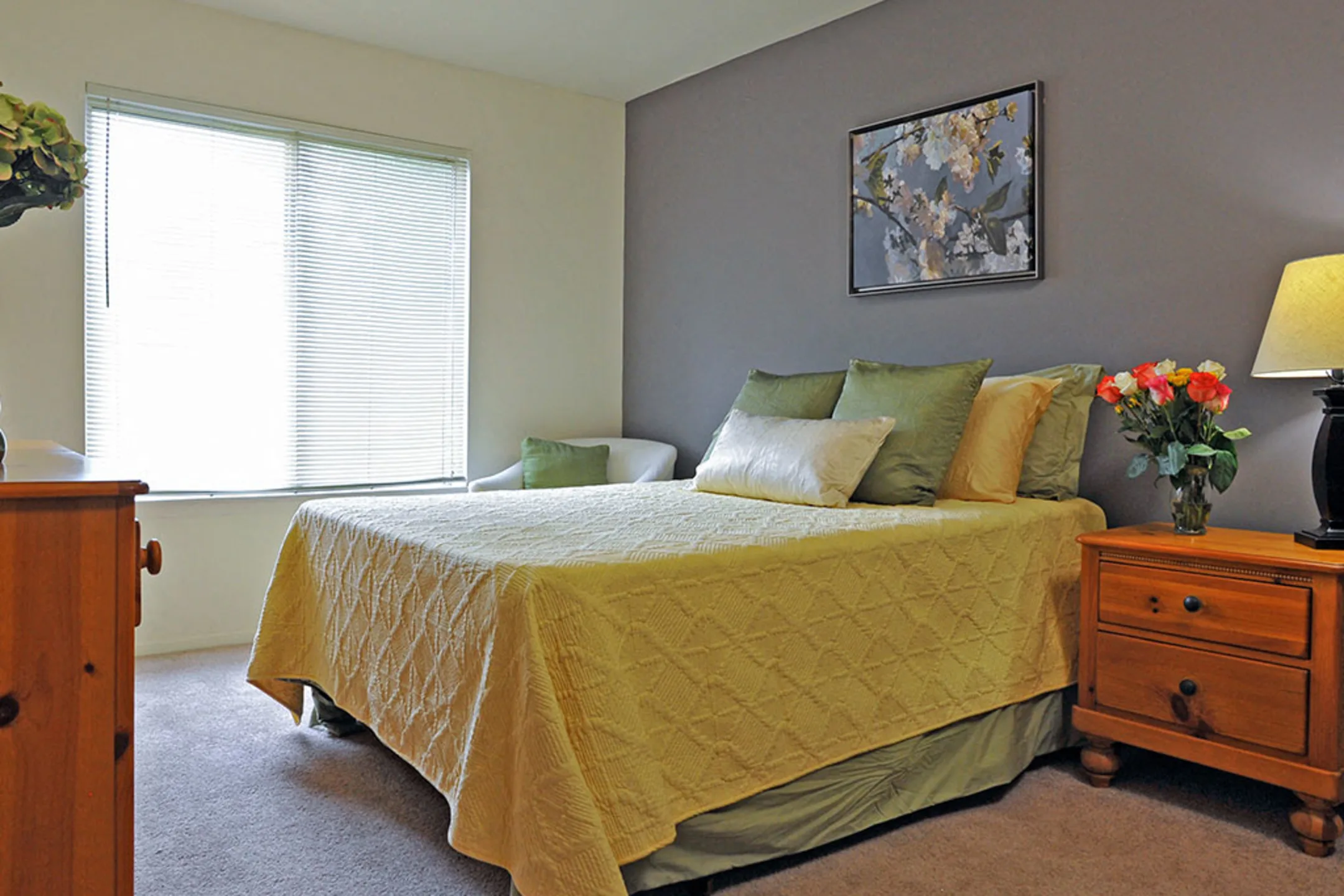 Rivers Edge Apts Waterford Mi