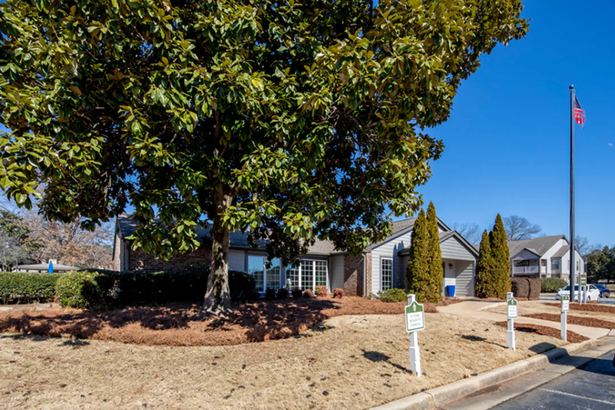 Brixworth at Bridge Street 6620 Old Madison Pike NW Huntsville, AL