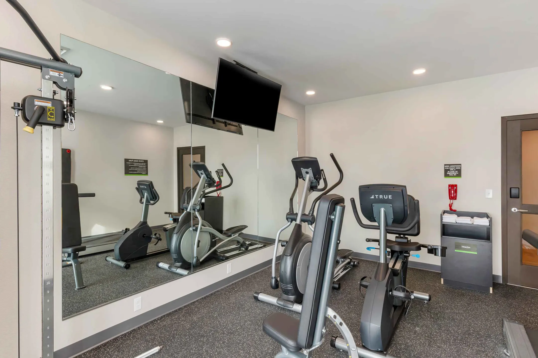Fitness Weight Room - Furnished Studio - Boise - Meridian - Meridian, ID