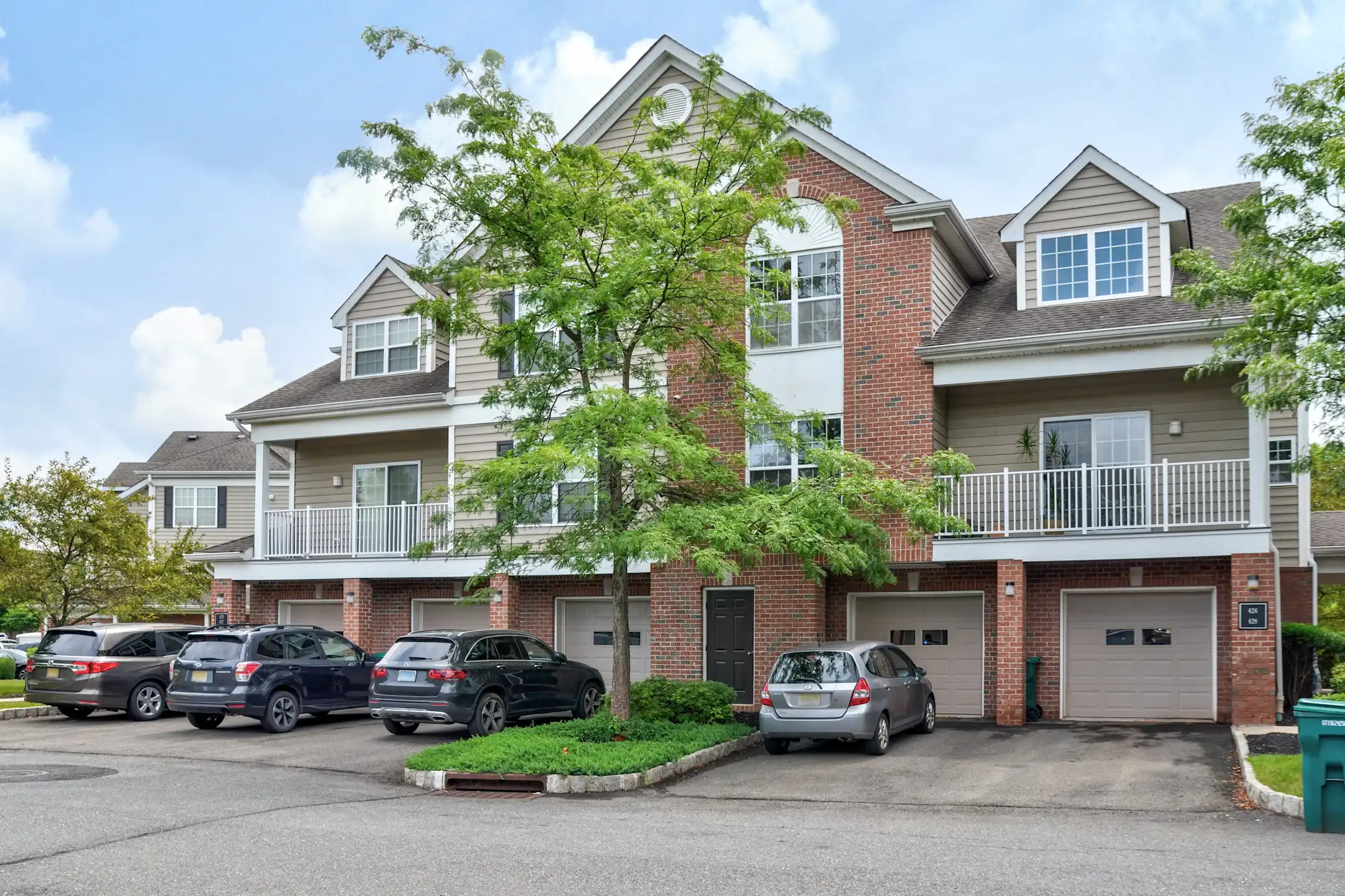 Pike Run Communities Apartments Belle Mead, NJ 08502