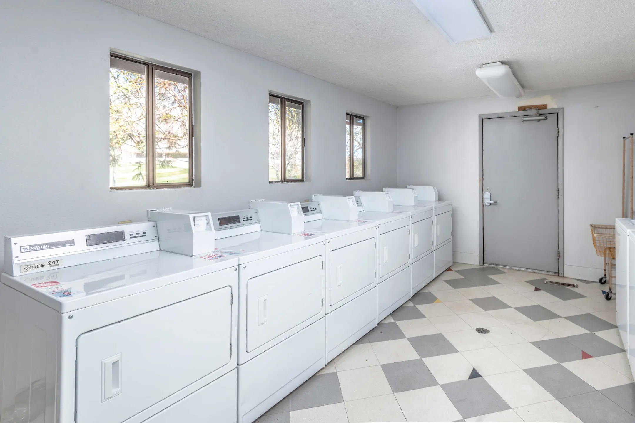 LEV Apartments Apartments Reno, NV 89503