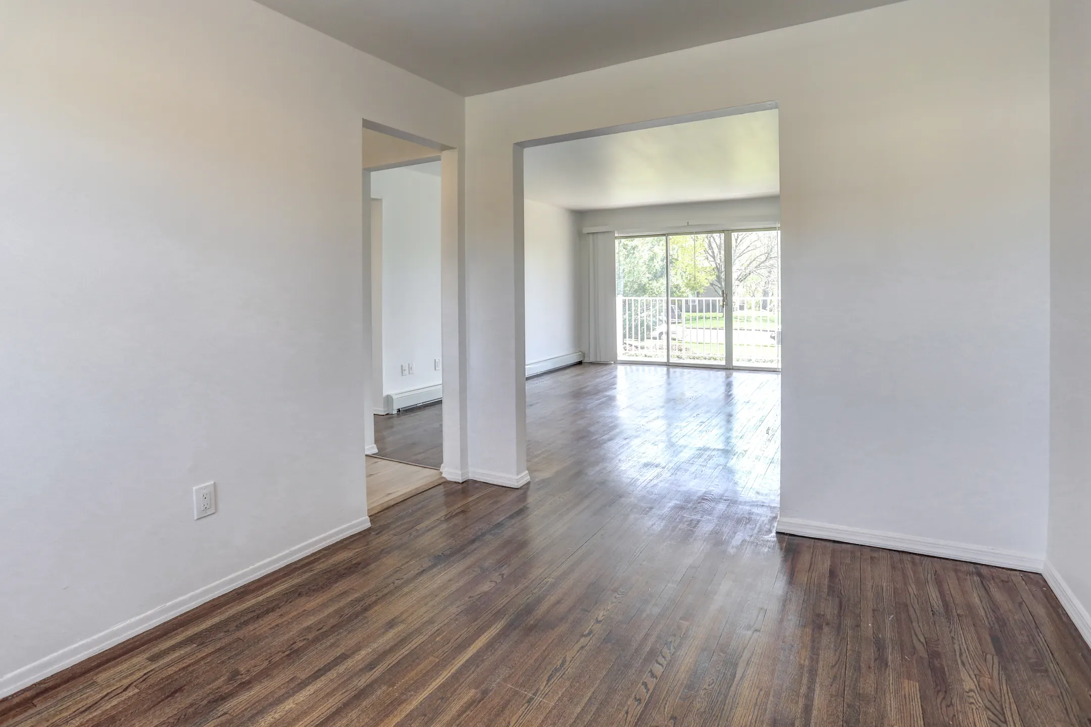 Chesterfield Apartments 210 Harding Rd Freehold, NJ for Rent Rent.