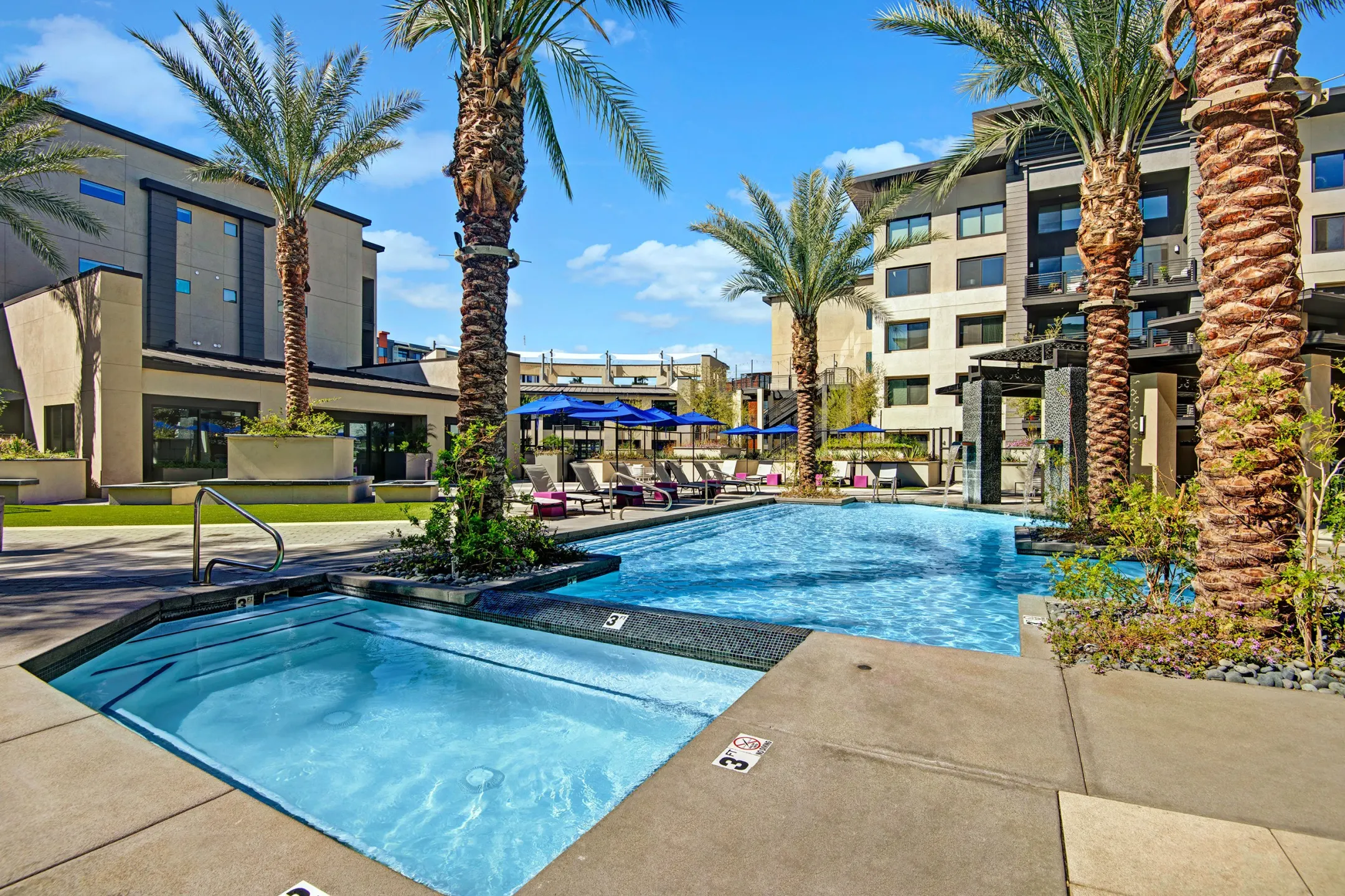 Pool - Roosevelt Row Apartment - Phoenix, AZ
