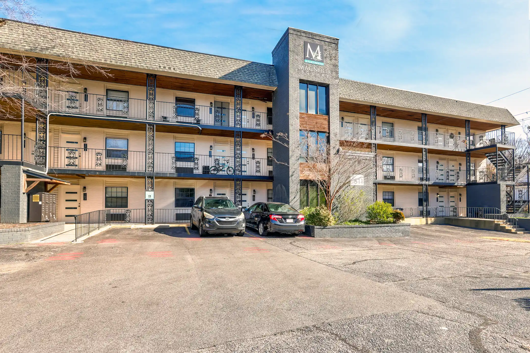 Capital Flats & Magnolia Square Apartments Raleigh, NC 27601