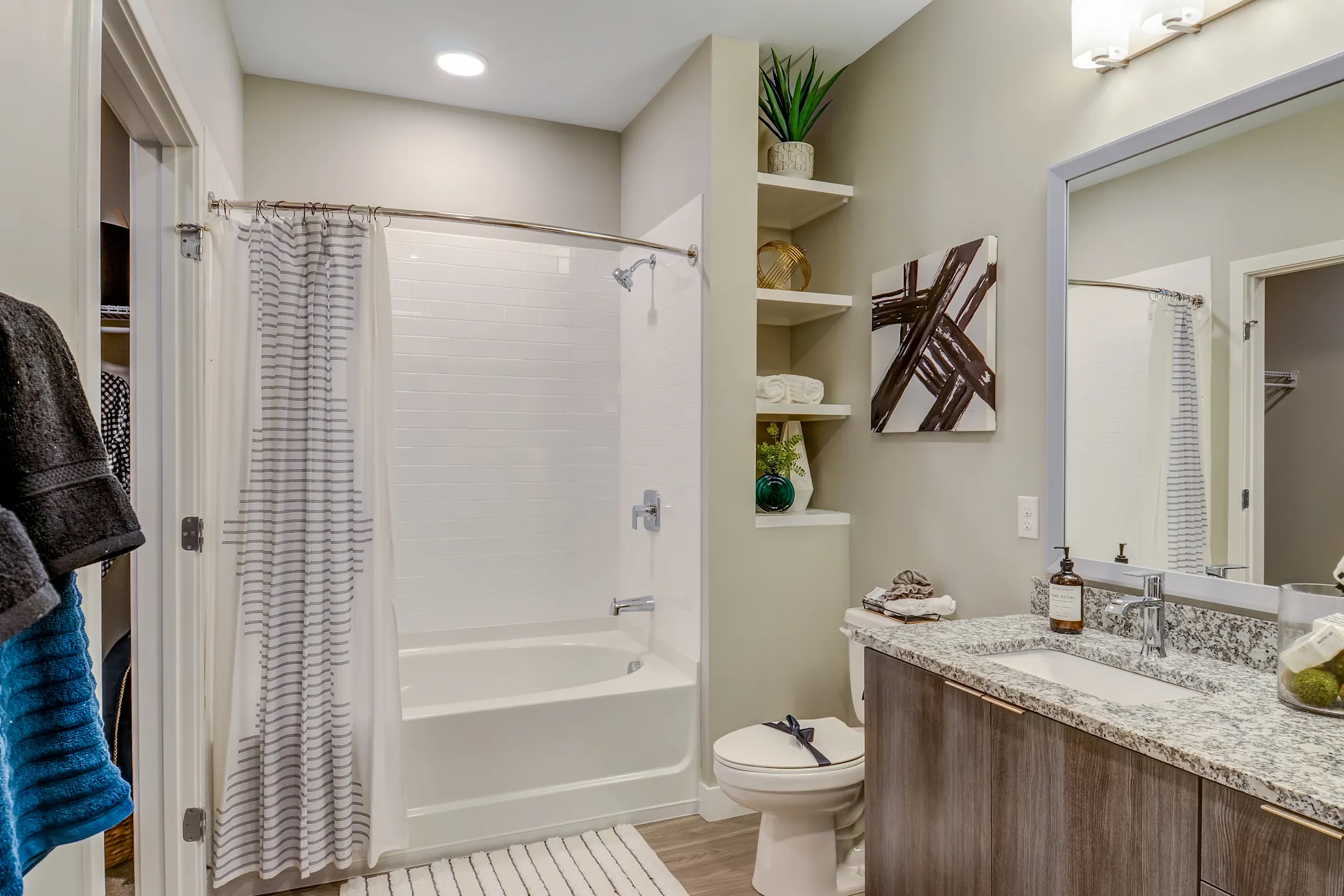 The Point at Wrentham Apartments Wrentham, MA 02093