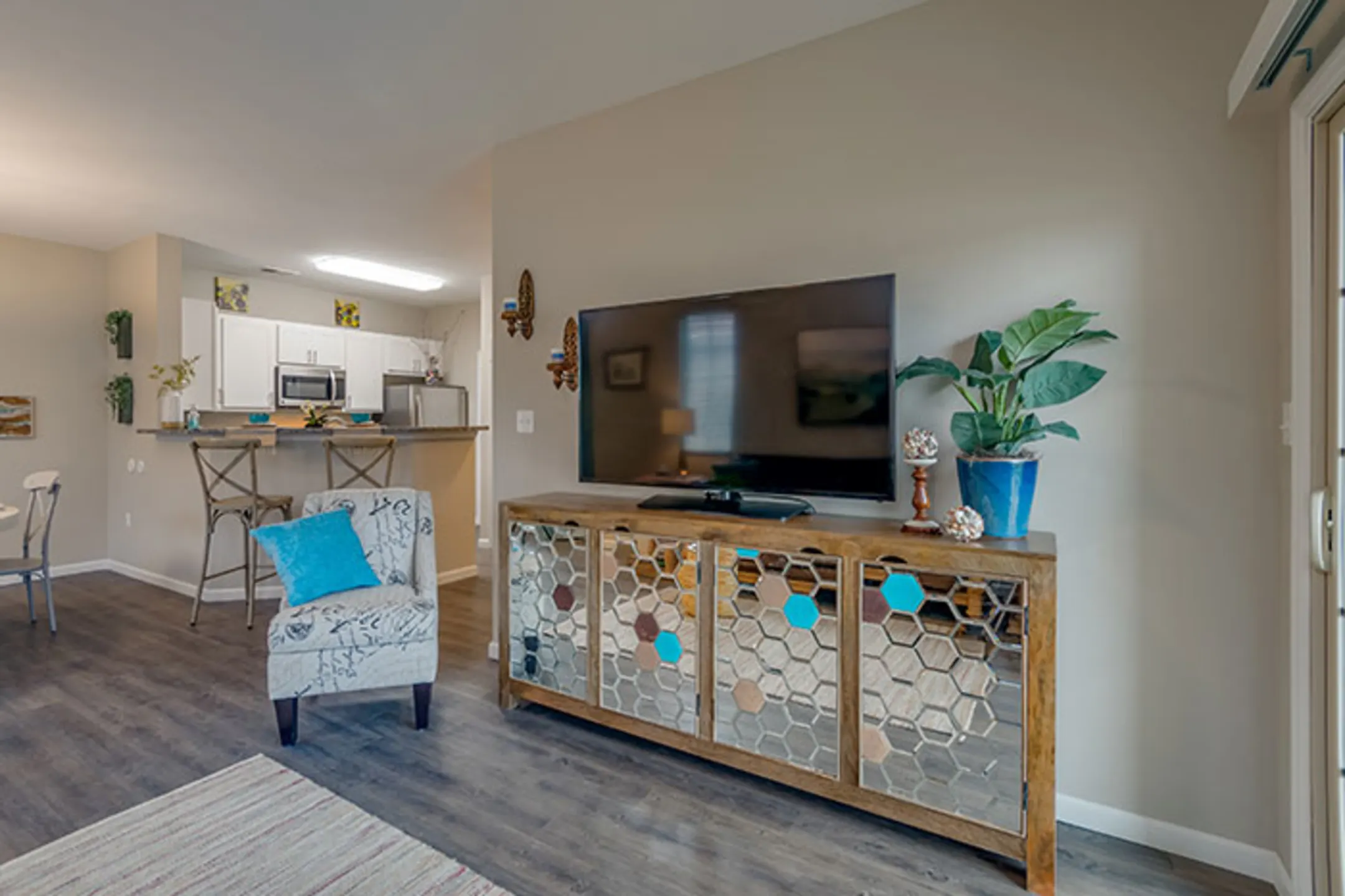 The Waterways Of Lake Saint Louis 100 Big River Dr Lake Saint Louis