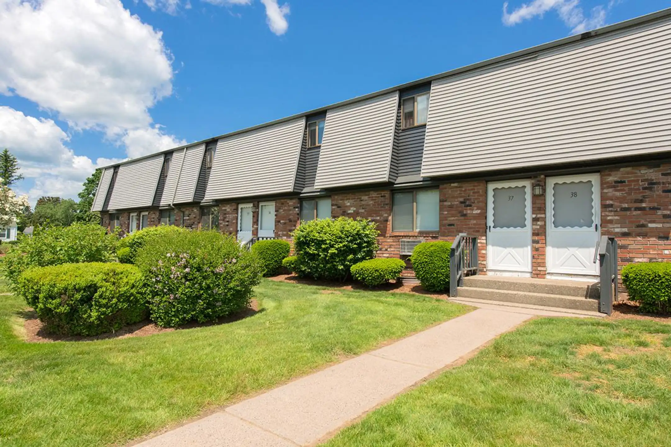 Building - Southwood Acres - Westfield, MA