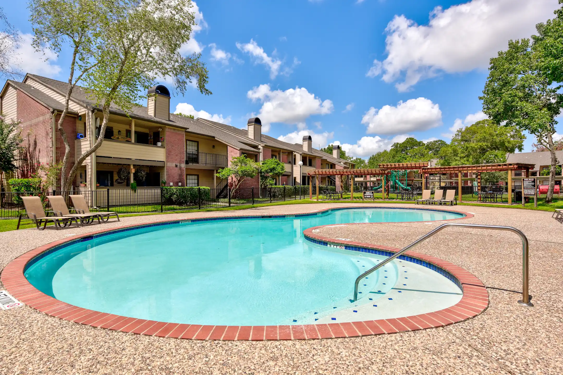 Teakwood At Seabrook Apartments Seabrook, TX 77586