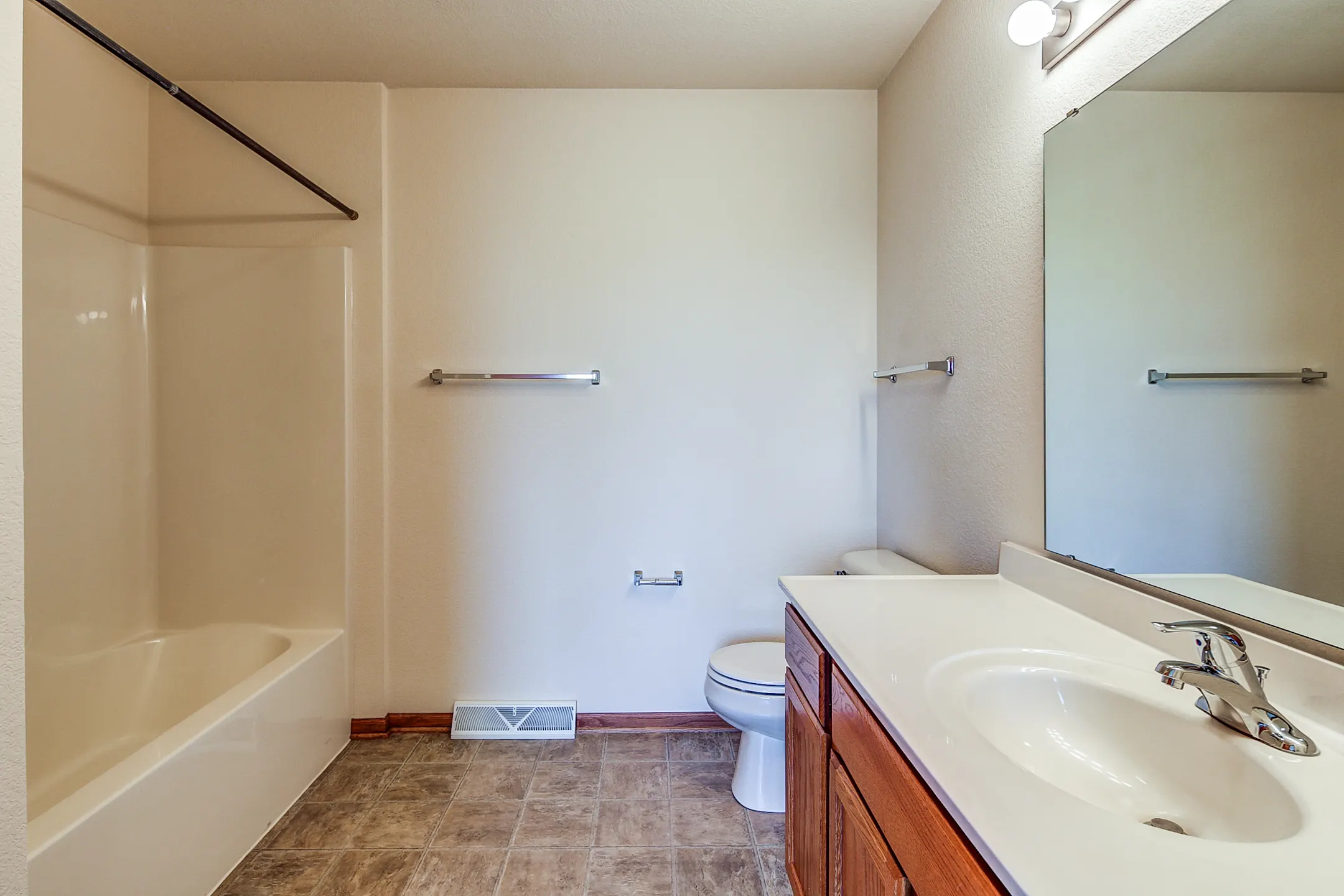 Audubon Park Apartments and Townhouses 201 Air Park Dr Watertown