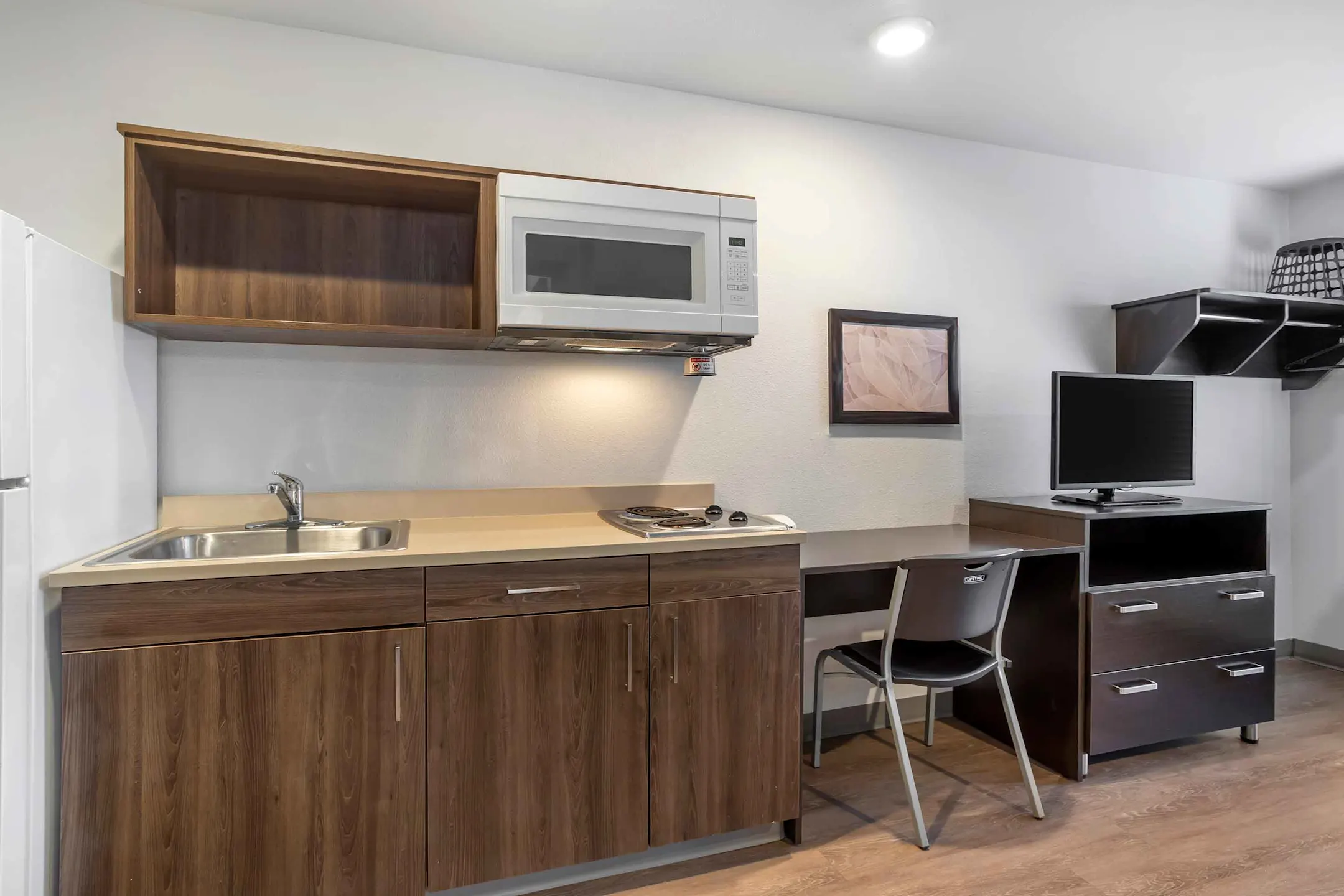 Furnished Studio Beaumont Apartments Beaumont, TX 77705