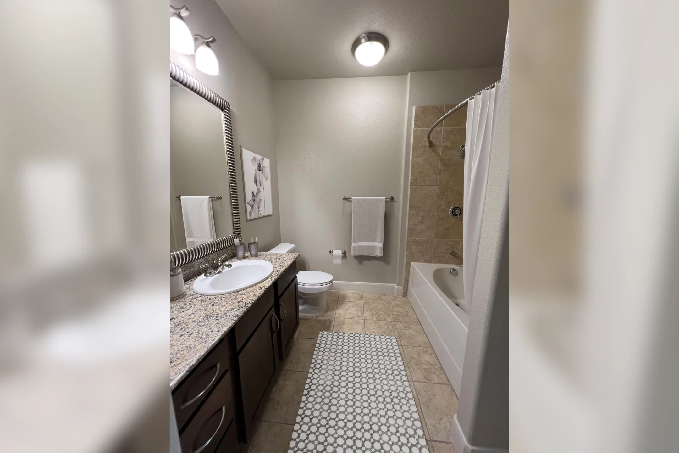 Bathroom - Upper Kirby - Houston, TX