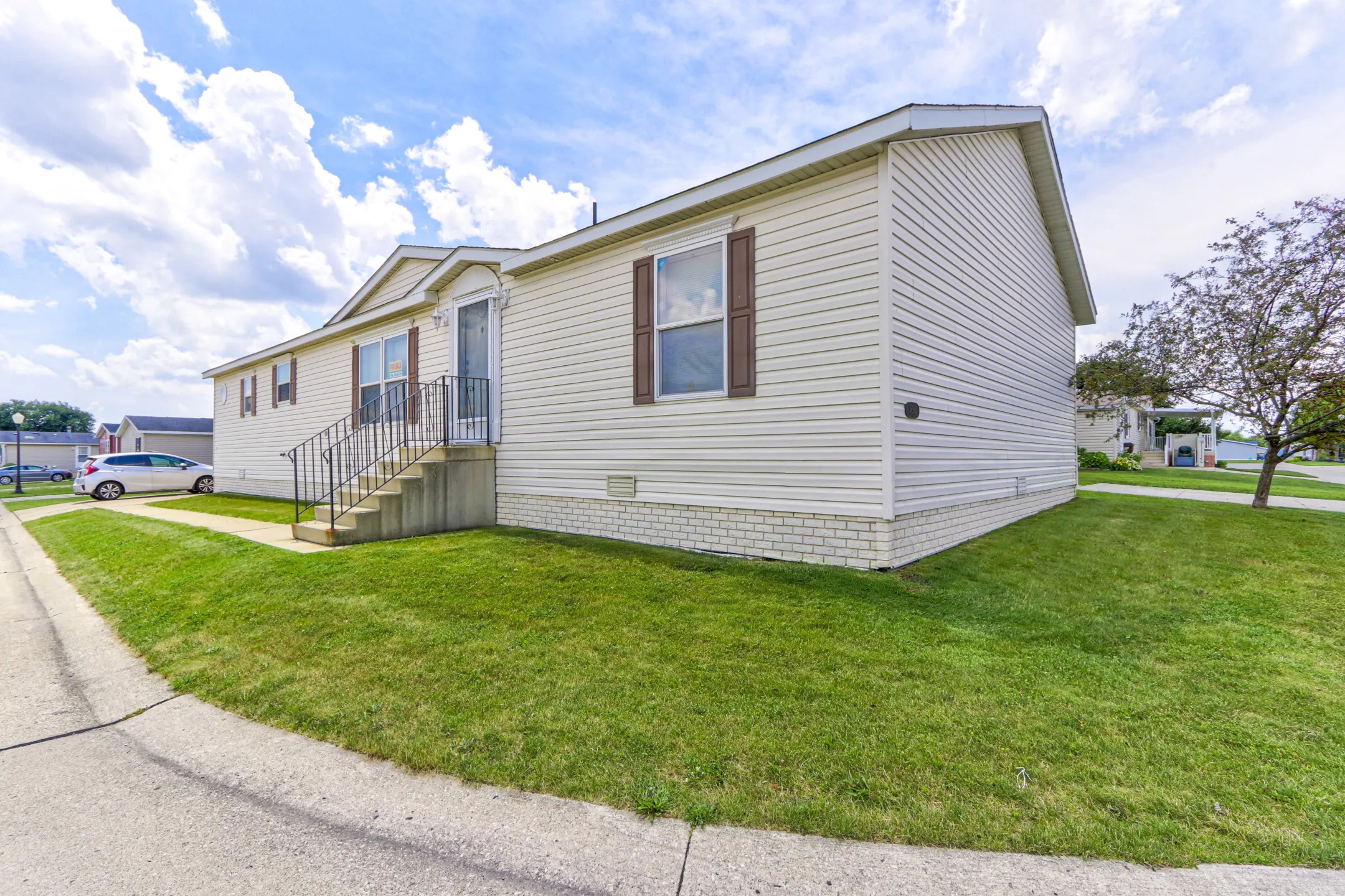 Frenchtown Villa 1250 Paree St Newport, MI Apartments for Rent Rent.