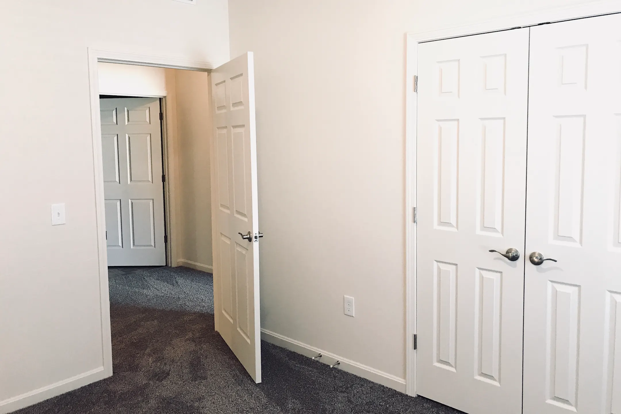 Windhurst Park Apartments Shelbyville, KY 40065