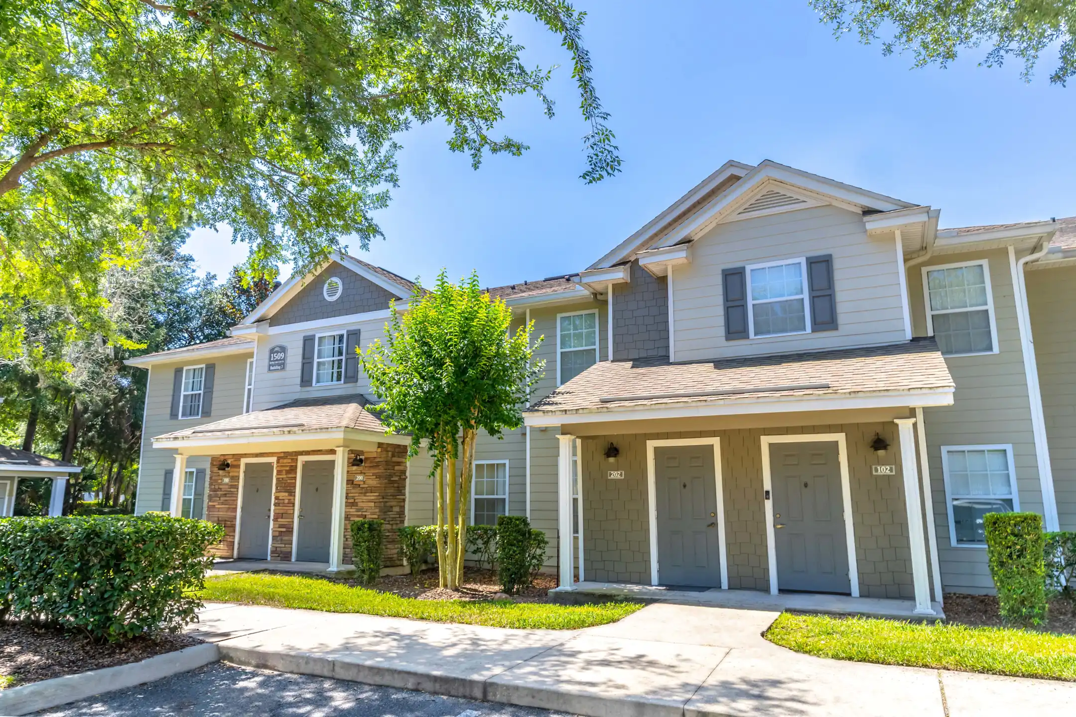 Spring Lake Cove Apartments Fruitland Park, FL 34731