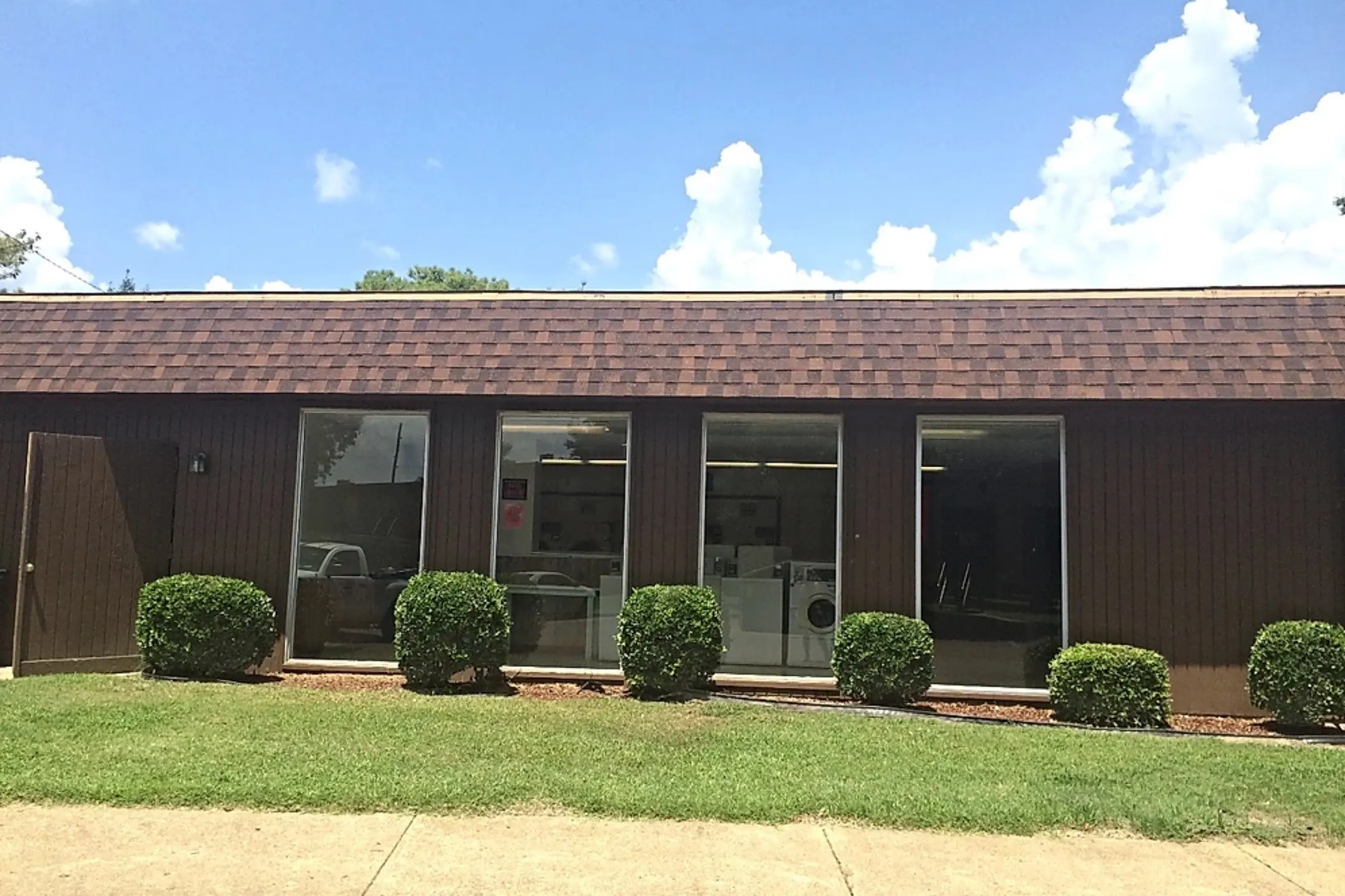 Country Club Apartments 113 Crestline Dr Clarksdale, MS Apartments