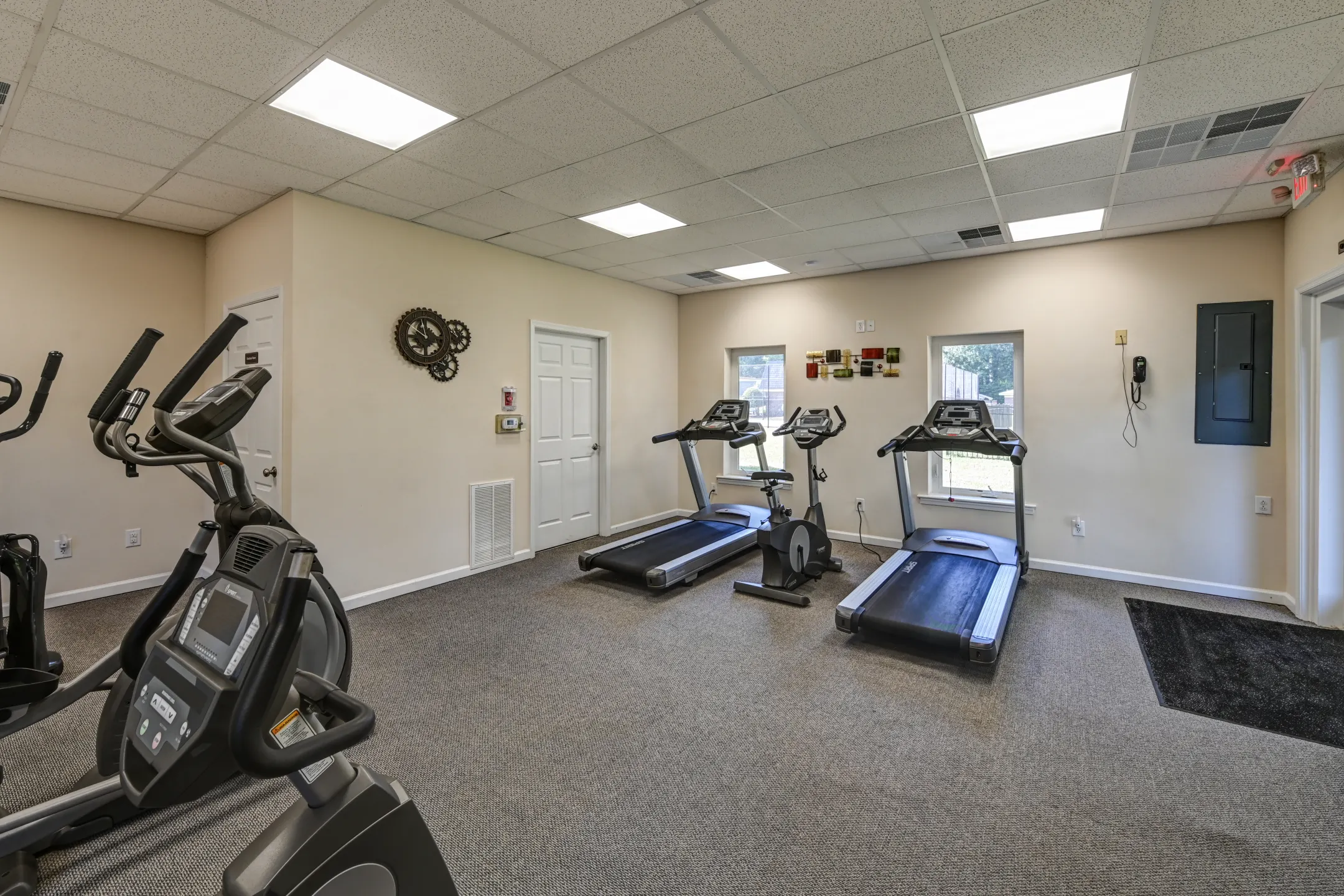 Fitness Weight Room - Turnberry Wells - Newport News, VA