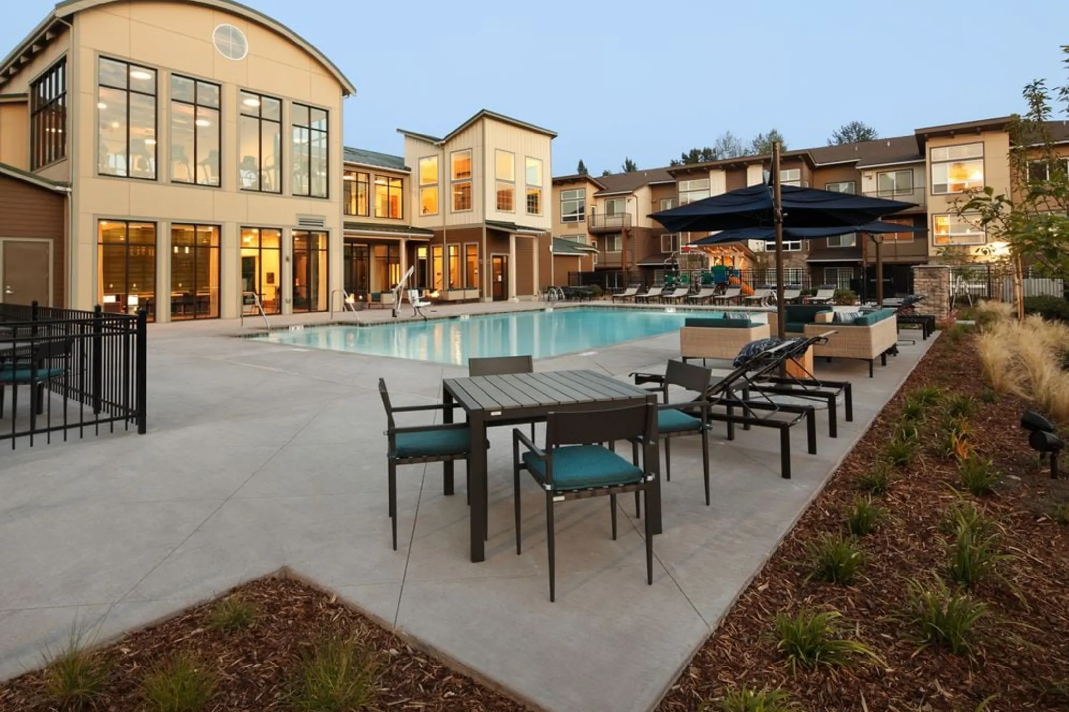 Avalon North Creek 19720 Bothell Everett Hwy Bothell, WA Apartments