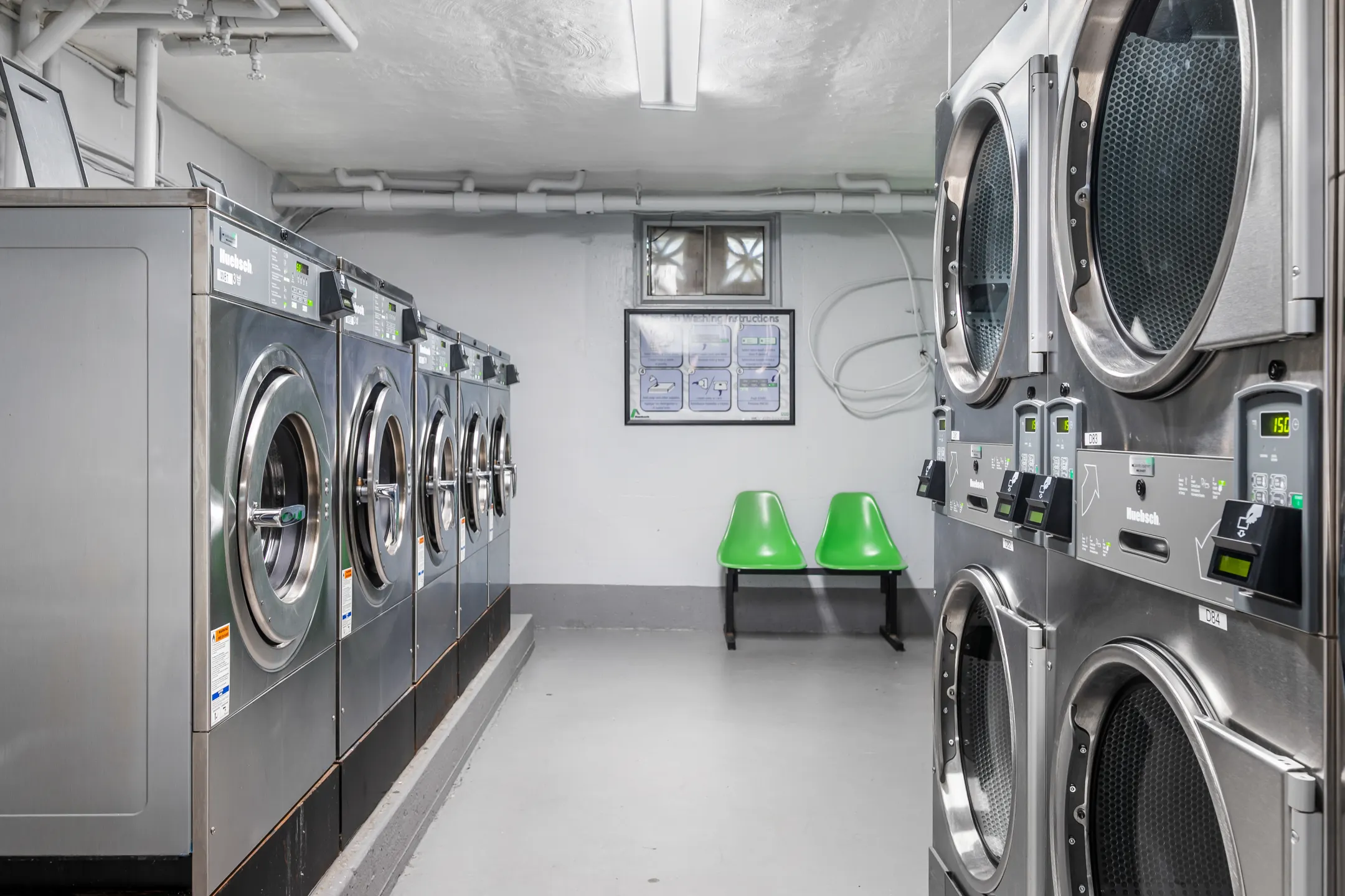 Crestwood Lake Apartments 90 Beaumont Circle Yonkers, NY Apartments