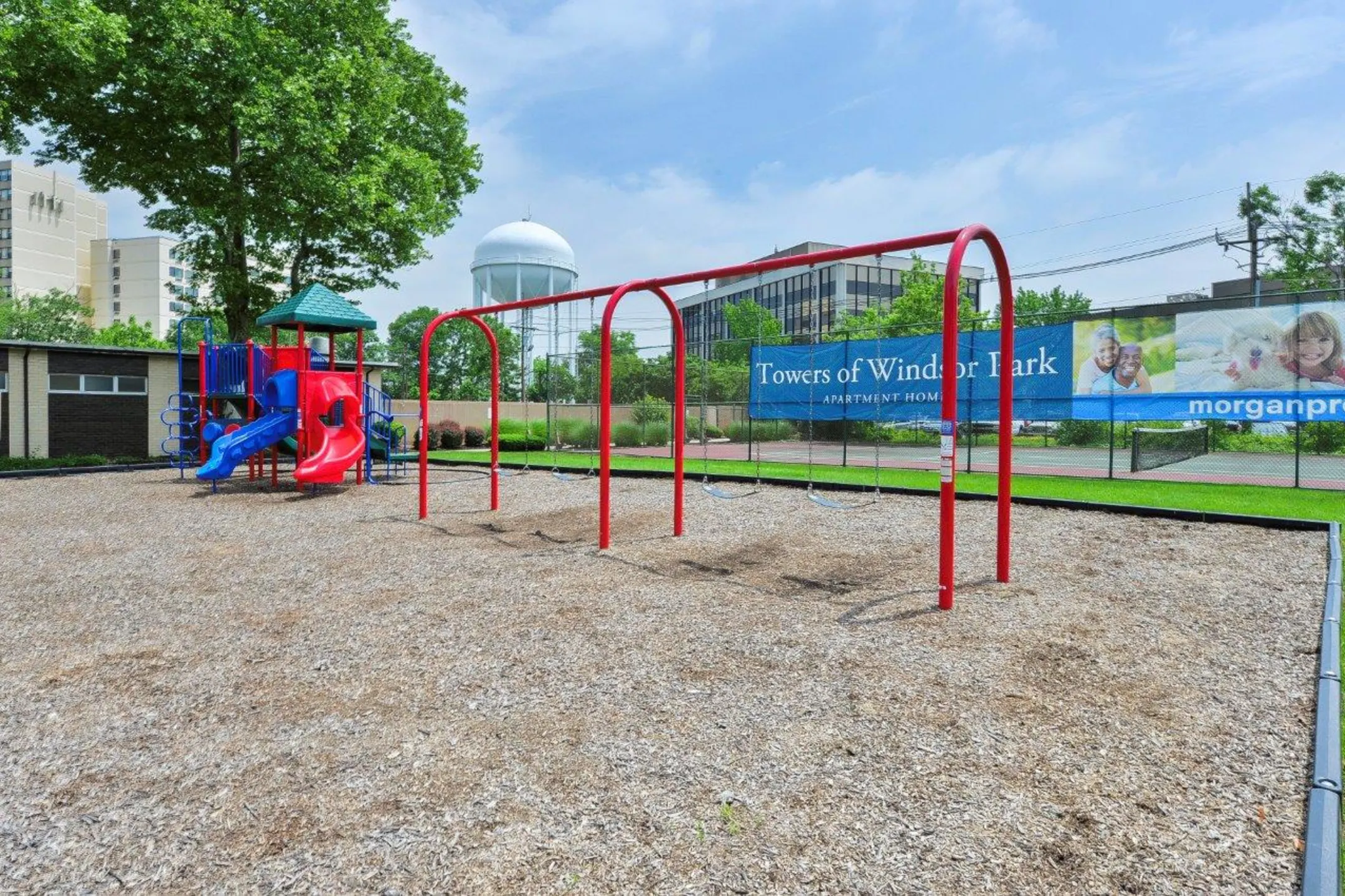 Towers Of Windsor Park Apartment Homes 3005 Chapel Ave W Cherry