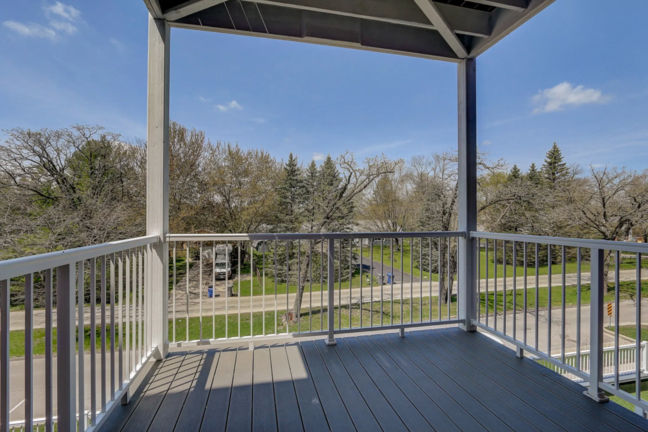 The View at Towne Center Luxury Apartments W171 S7452 Lannon Dr