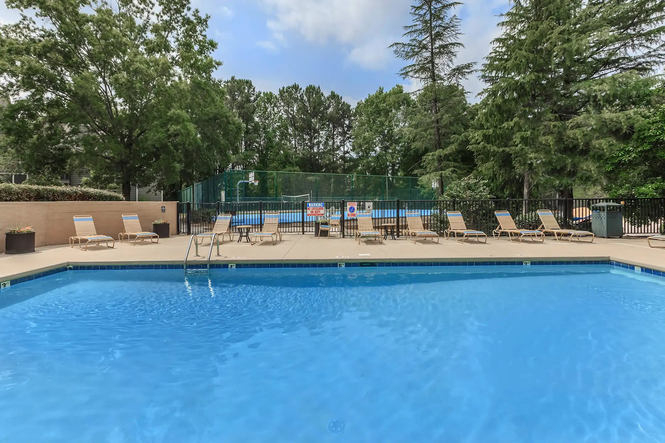 Pool - SunStone Apartments - Chapel Hill, NC