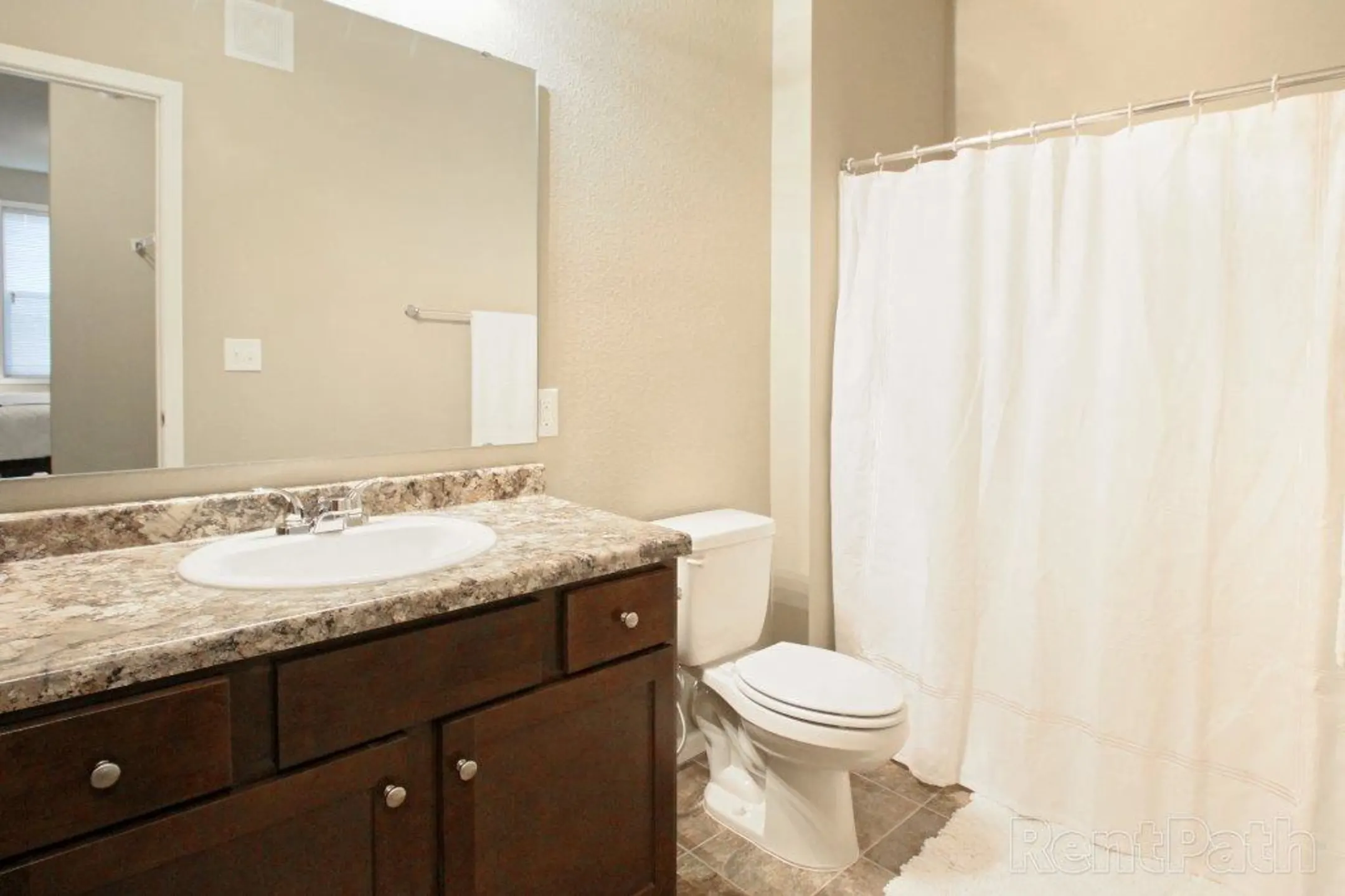 Brookledge Apartments Watford City, ND 58854