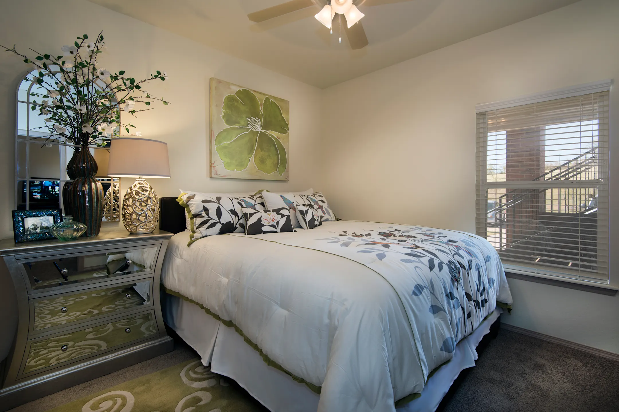 The Greens at Lake Overholser 9900 U.S. Route 66 Yukon, OK Apartments for Rent Rent.