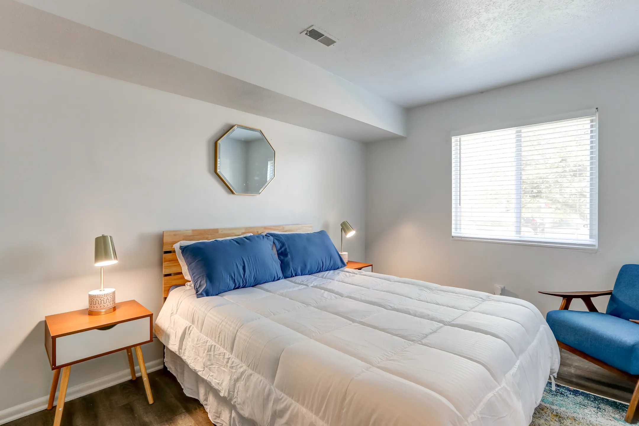 Bedroom - Sugar Bush Apartments - Muncie, IN