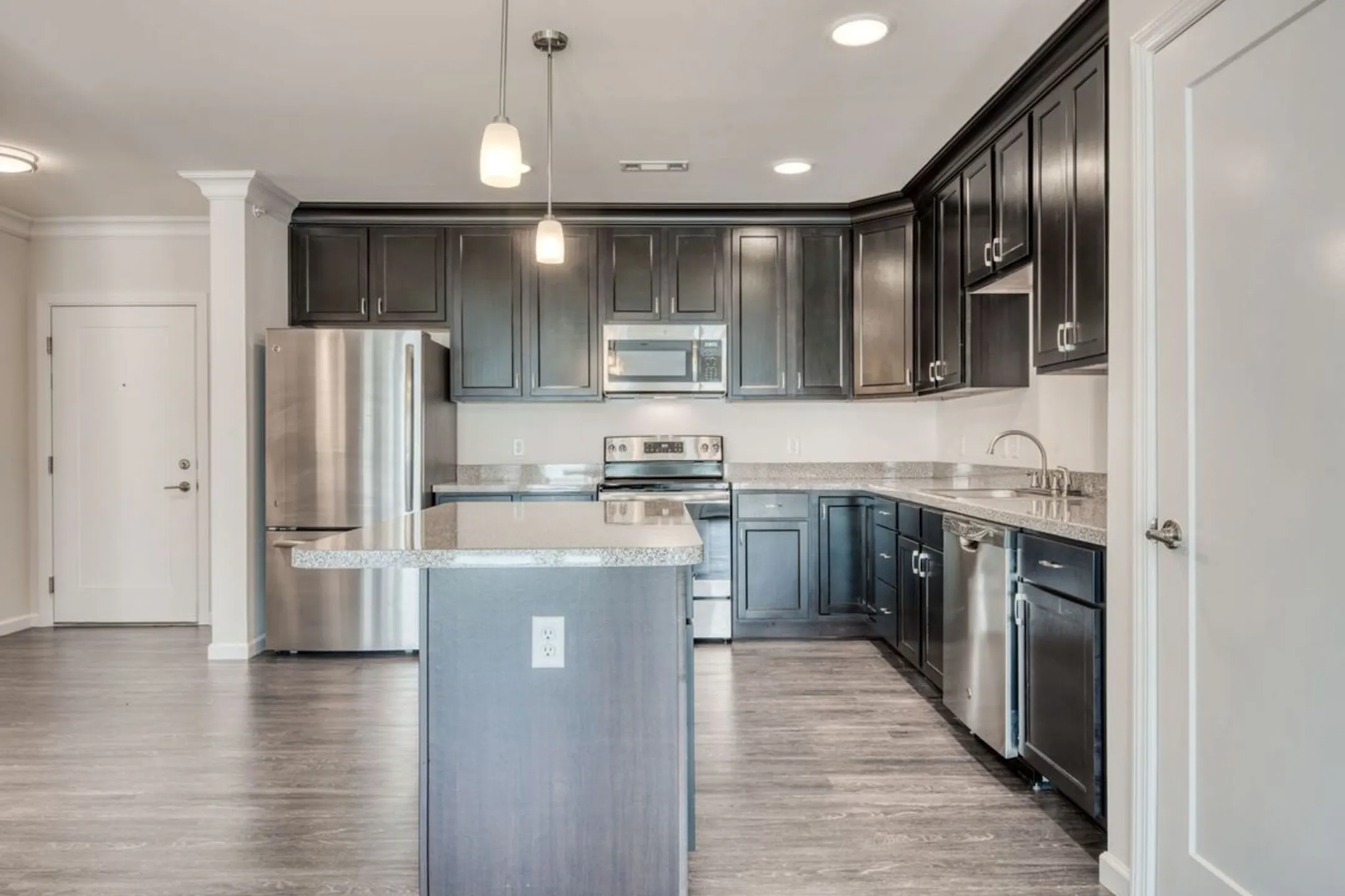 The Docks Apartment 500 Bank St New London, CT Apartments for Rent