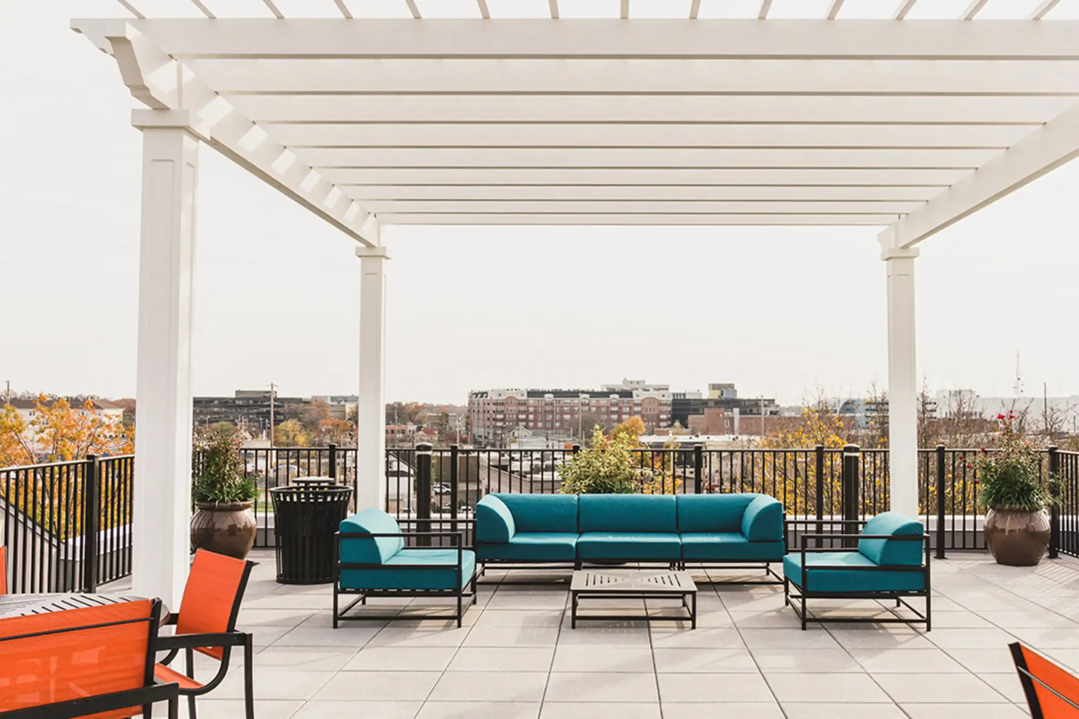 Fairfield Metro Mineola 119 Searing Ave Mineola, NY Apartments for