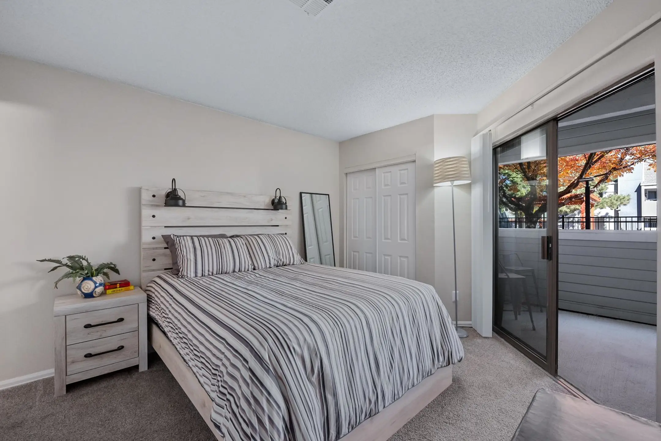 Cheyenne Crest Apartments Colorado Springs, CO 80906