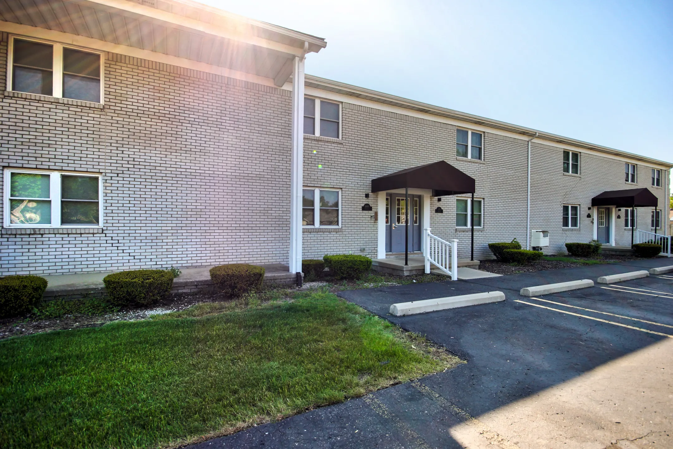 Fairfield Arms Apartments Apartments Livonia, MI 48154