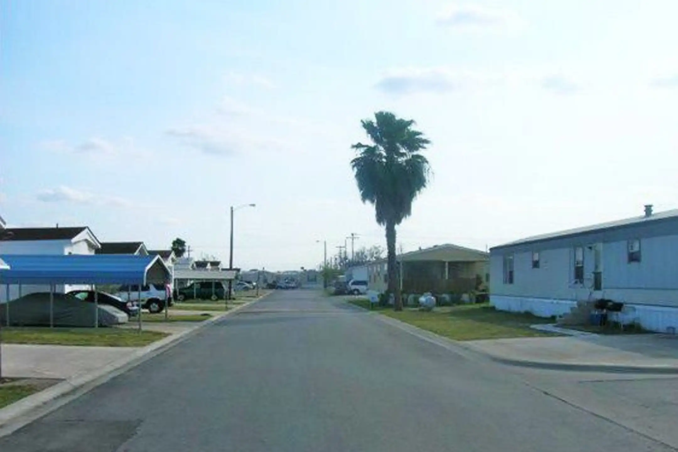 Oasis Manufactured Home Community 16678 Wilson Rd Harlingen, TX