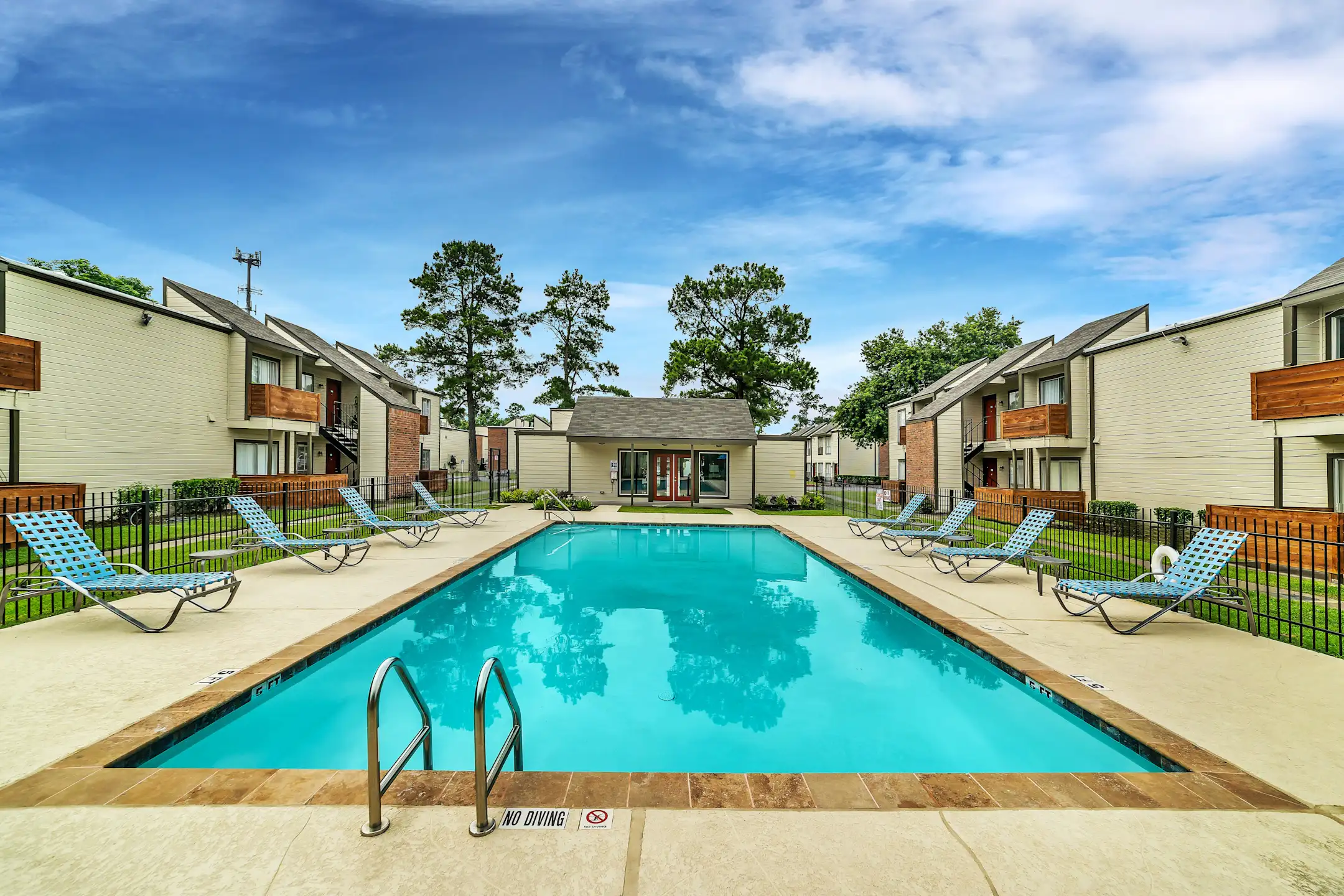 Pool - Aspen - Houston, TX