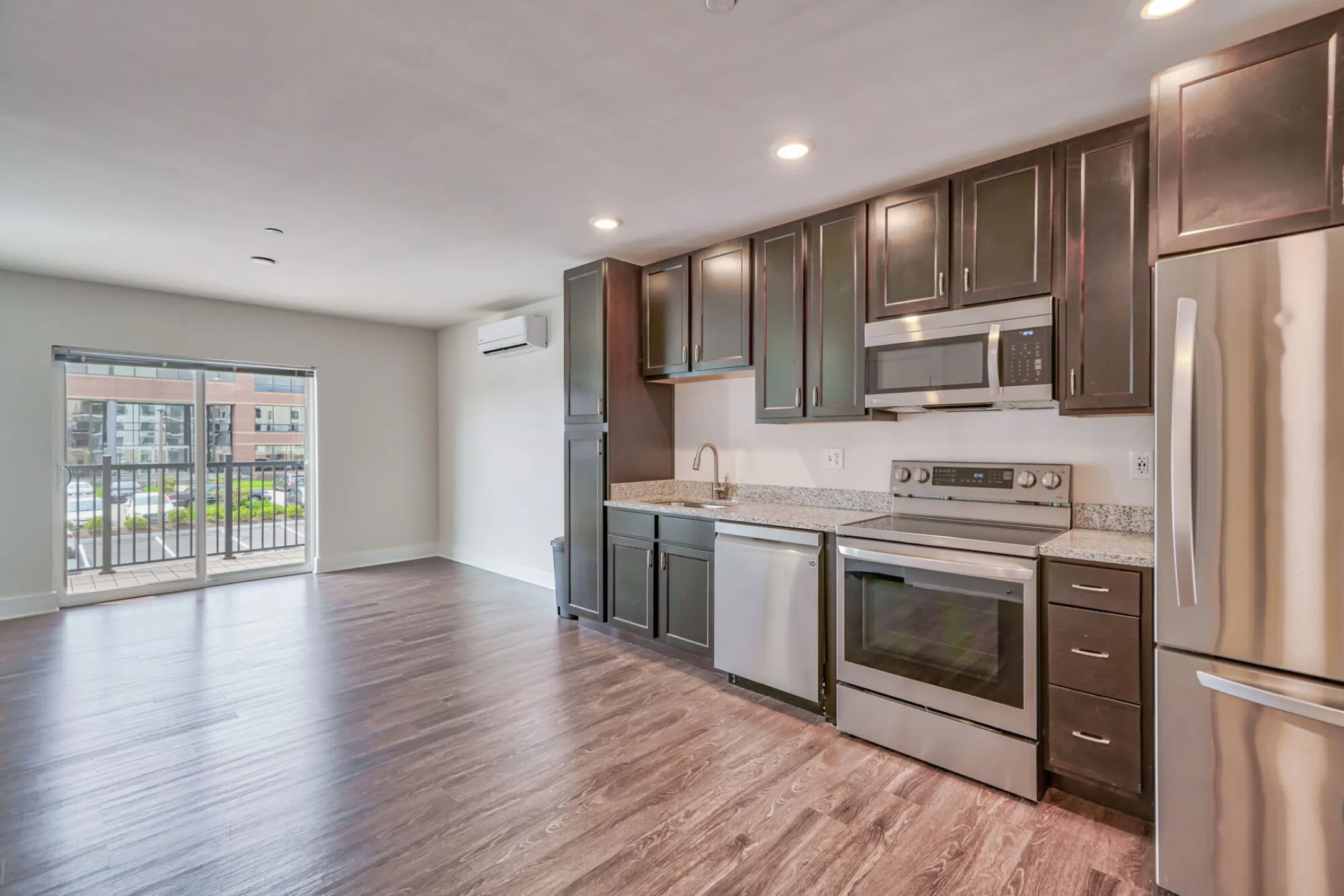 The Docks Apartment 500 Bank St New London, CT Apartments for Rent