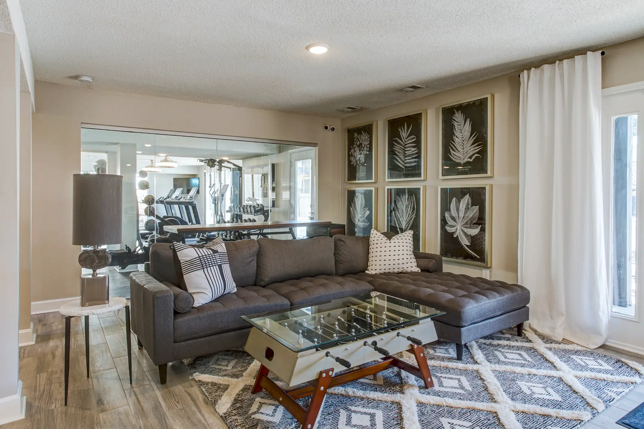 The Onyx at 67 Apartments Shawnee, KS 66203